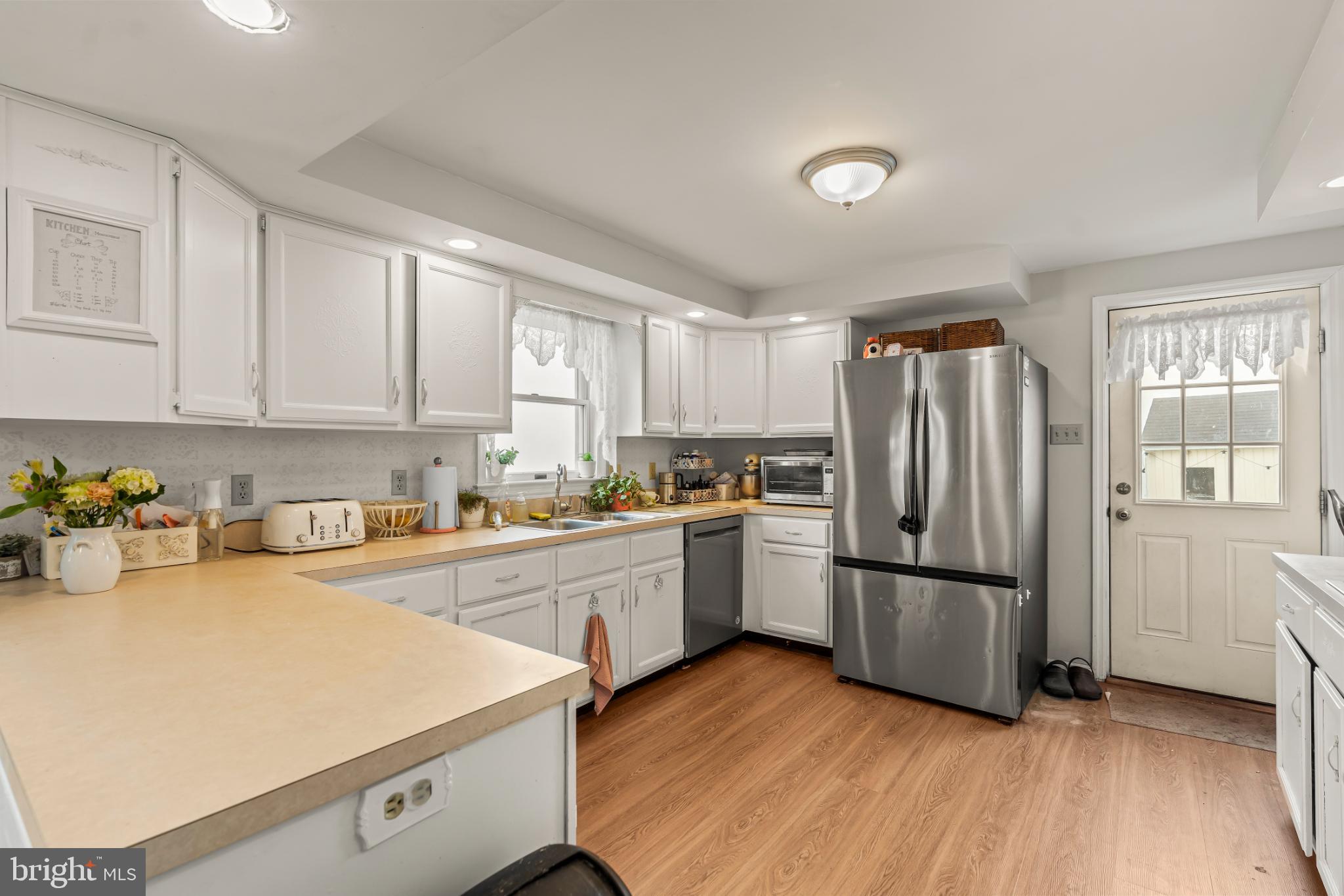 RED HAWK - Residential