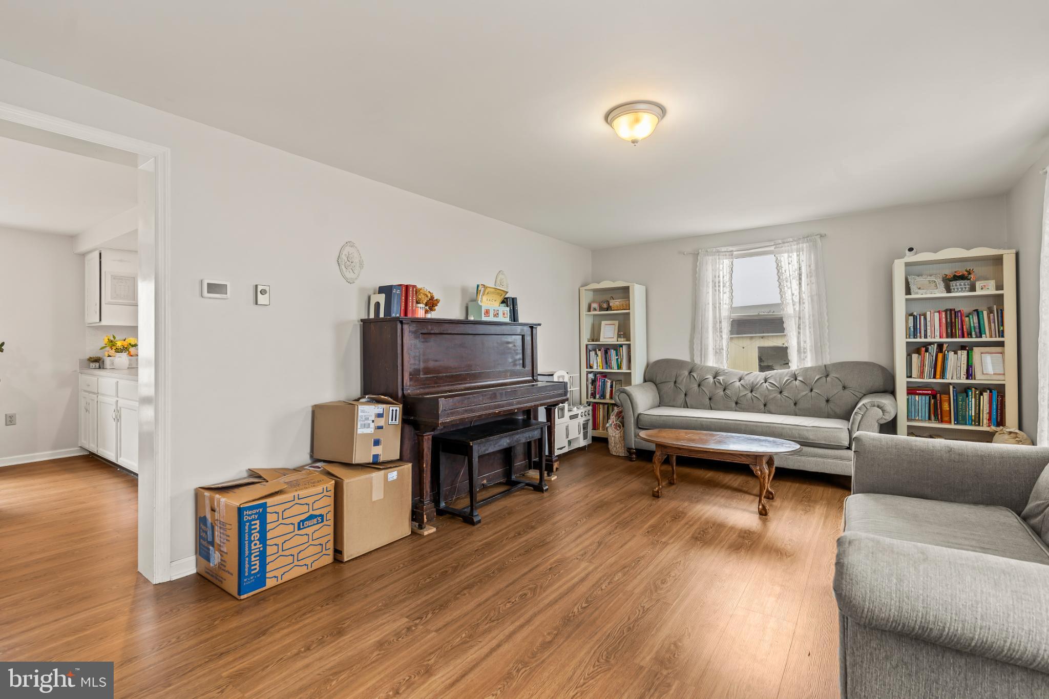 RED HAWK - Residential