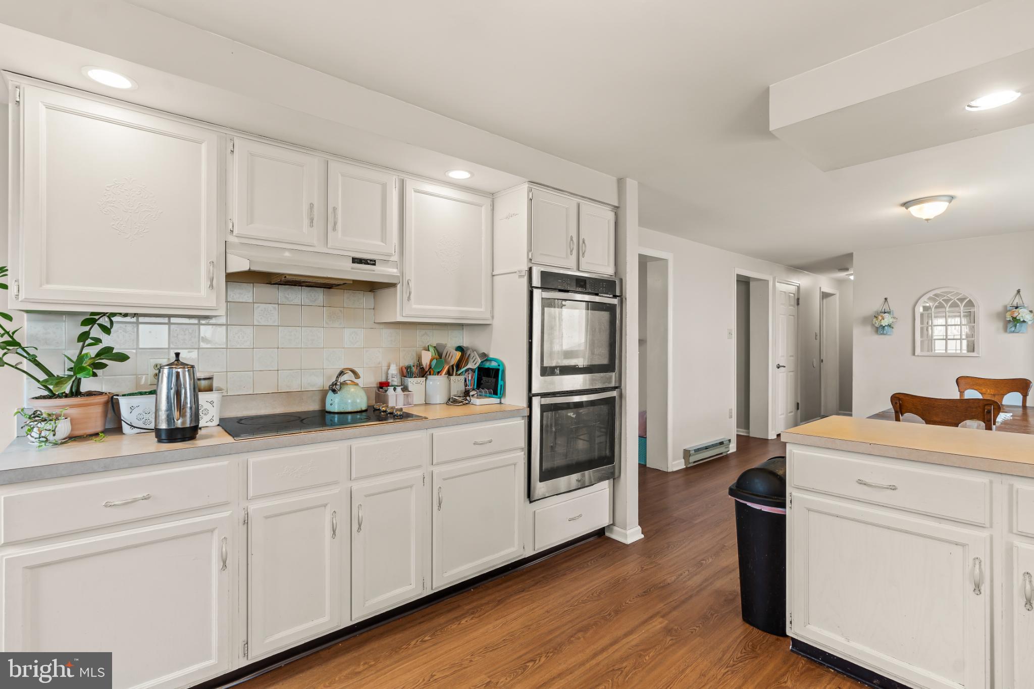 RED HAWK - Residential