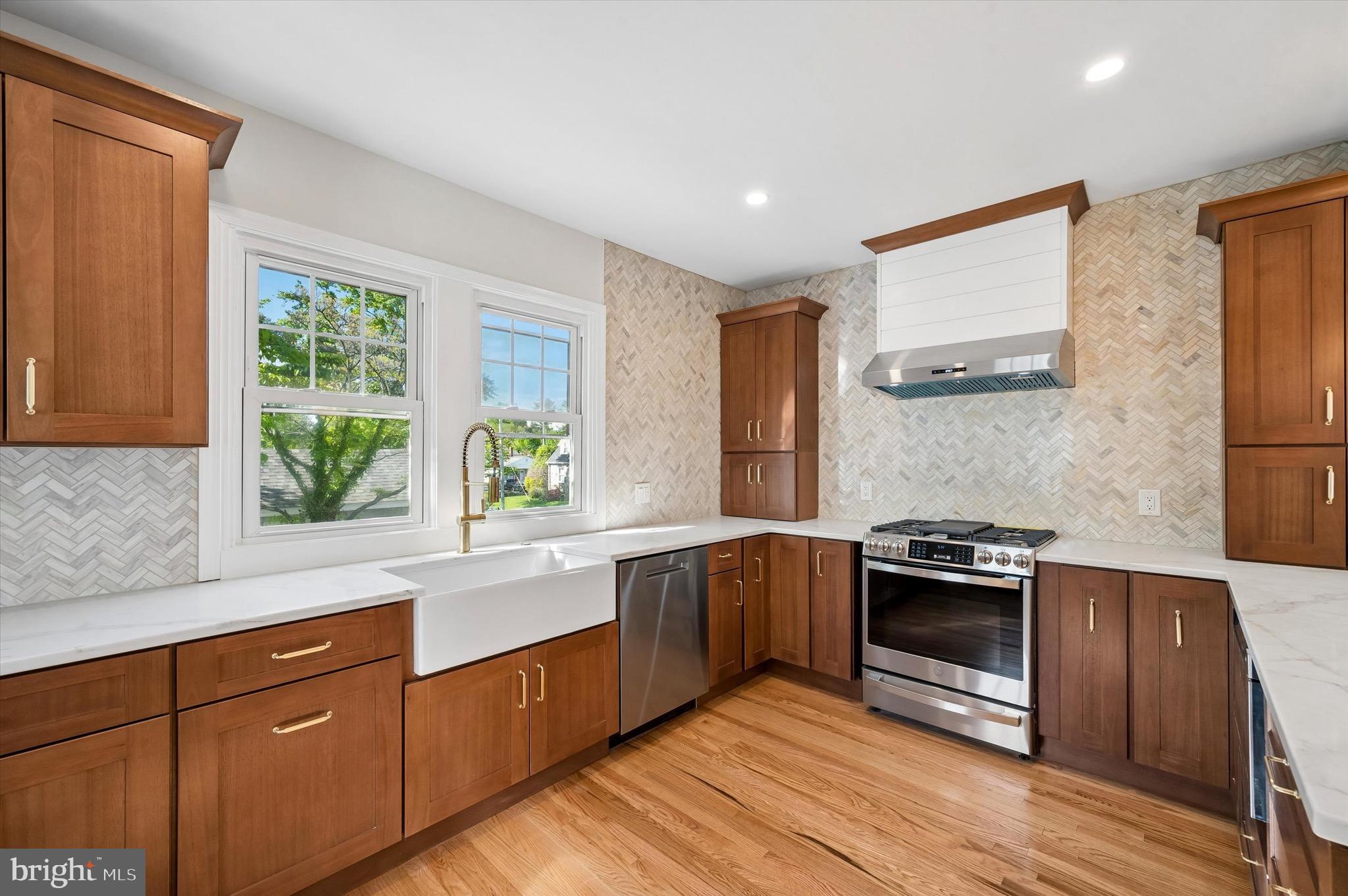 BROOKLINE - Residential