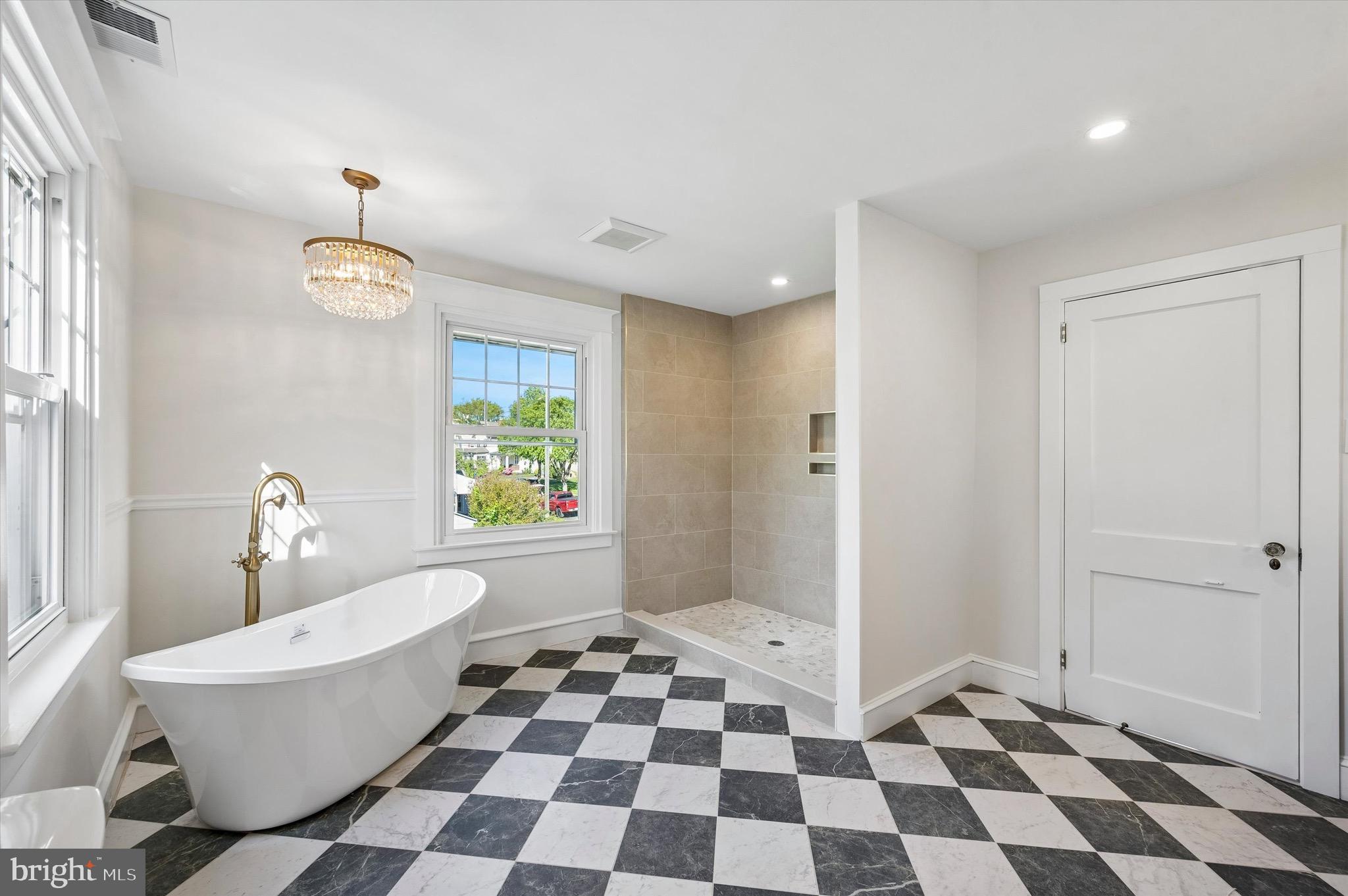 BROOKLINE - Residential