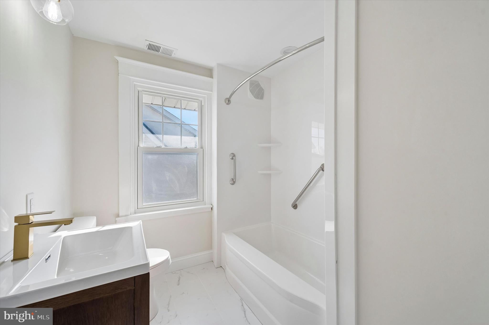BROOKLINE - Residential