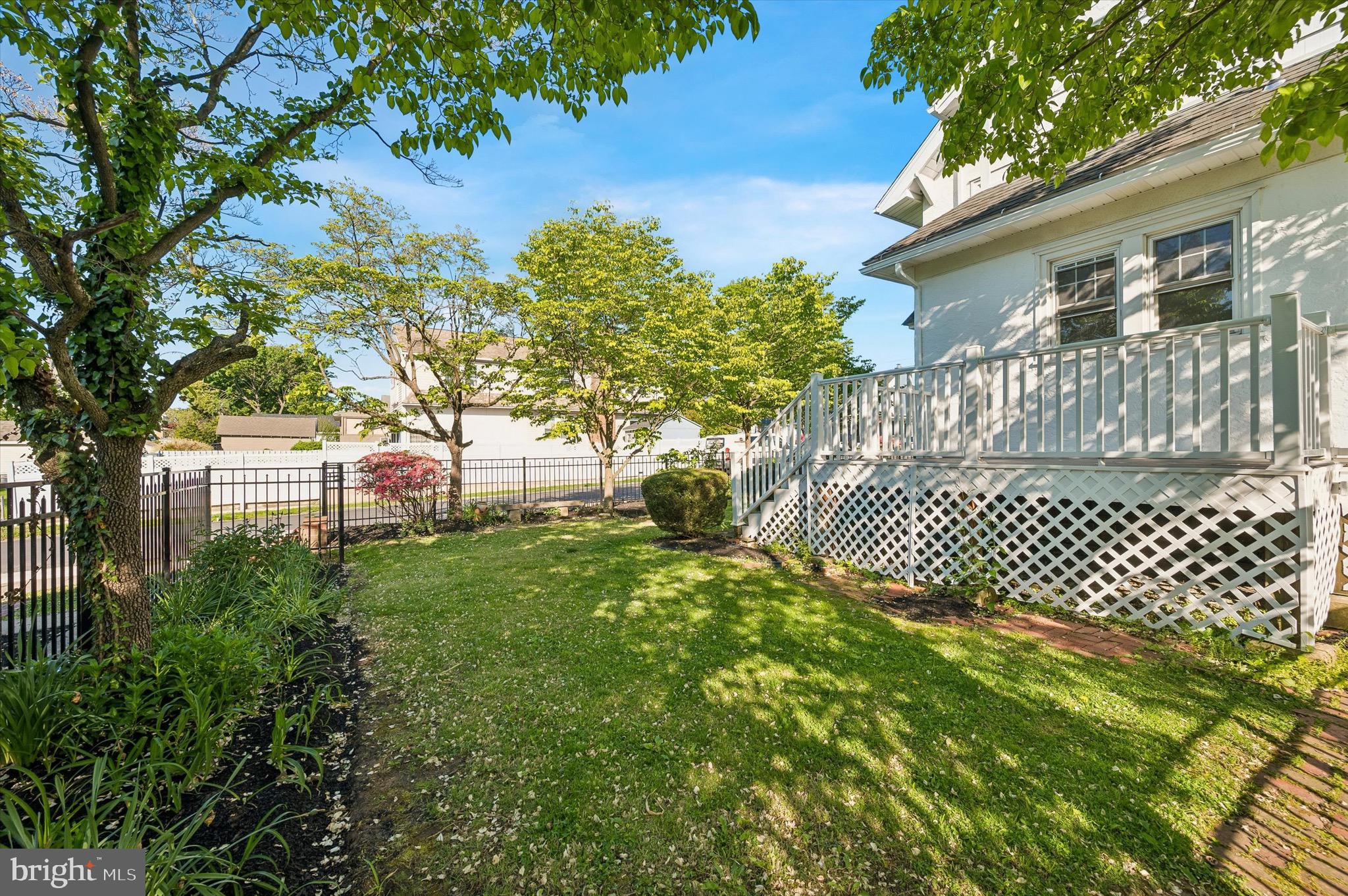 BROOKLINE - Residential