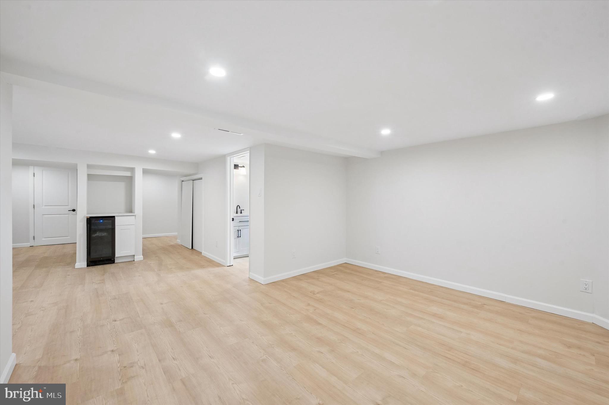 BROOKLINE - Residential