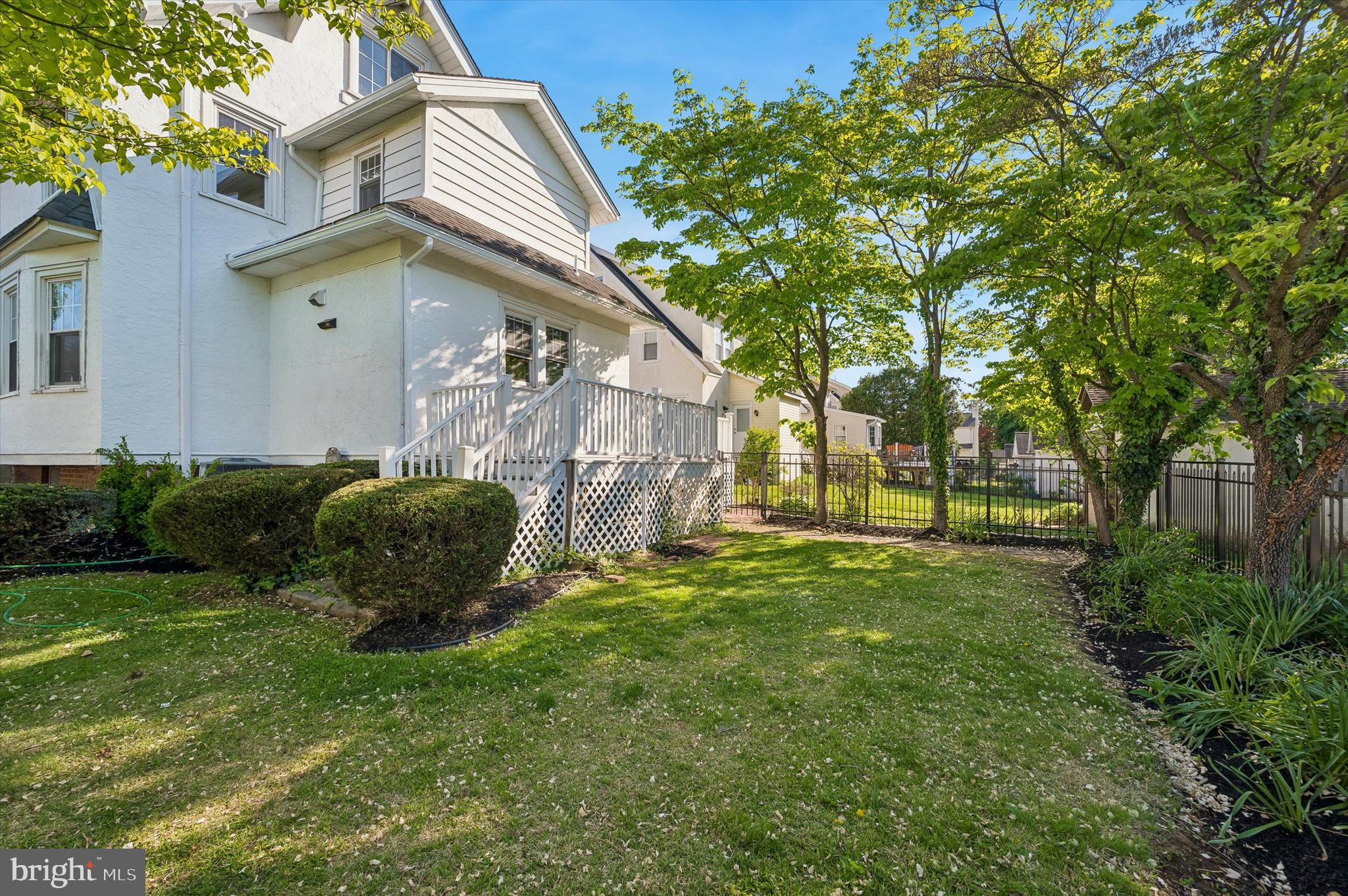 BROOKLINE - Residential