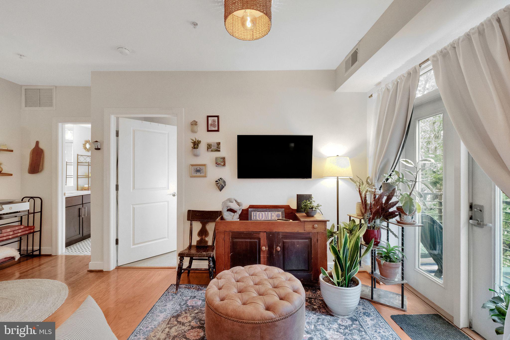 4800 GEORGIA AVENUE NW 404