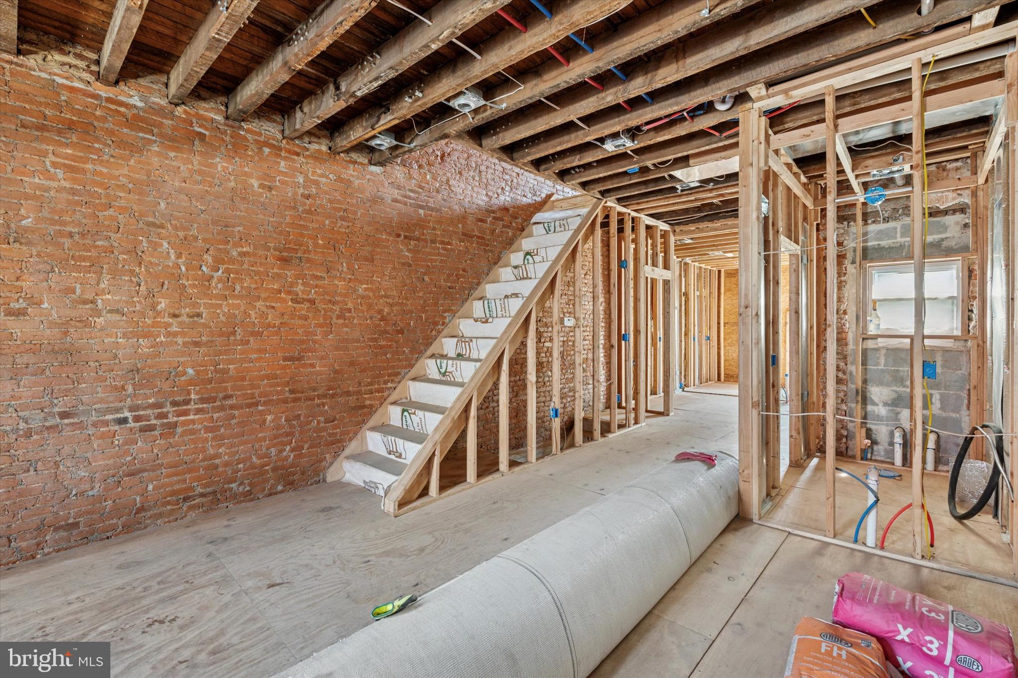 OLDE KENSINGTON - Residential