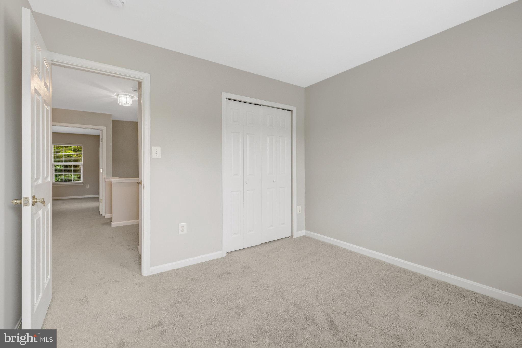 GREAT FALLS CHASE - Residential Lease