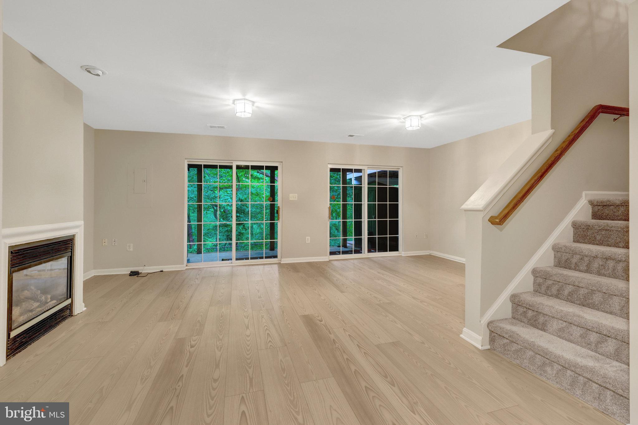 GREAT FALLS CHASE - Residential Lease