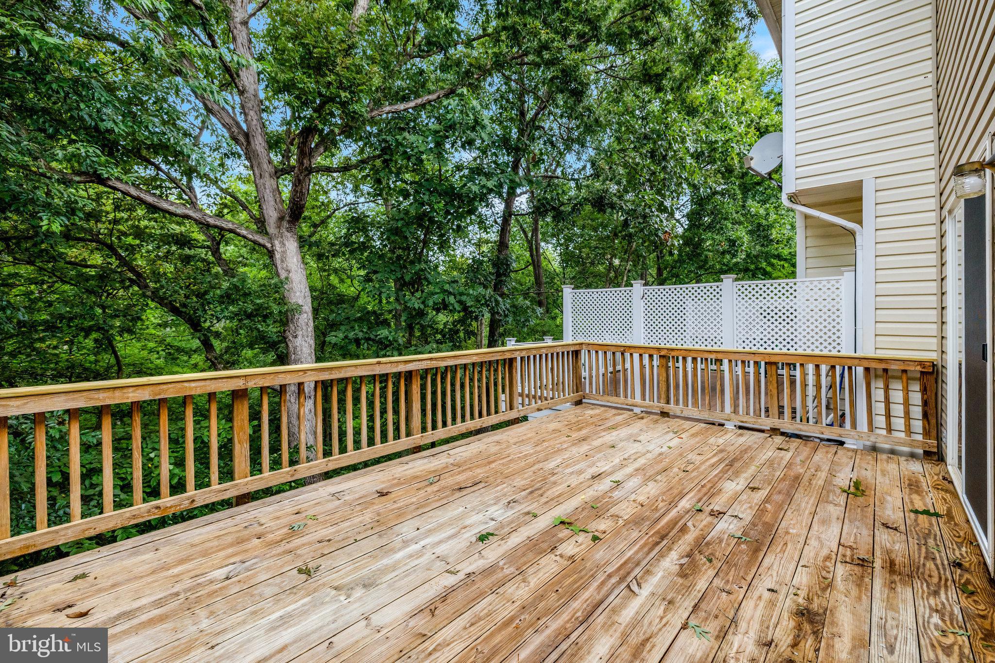 GREAT FALLS CHASE - Residential Lease