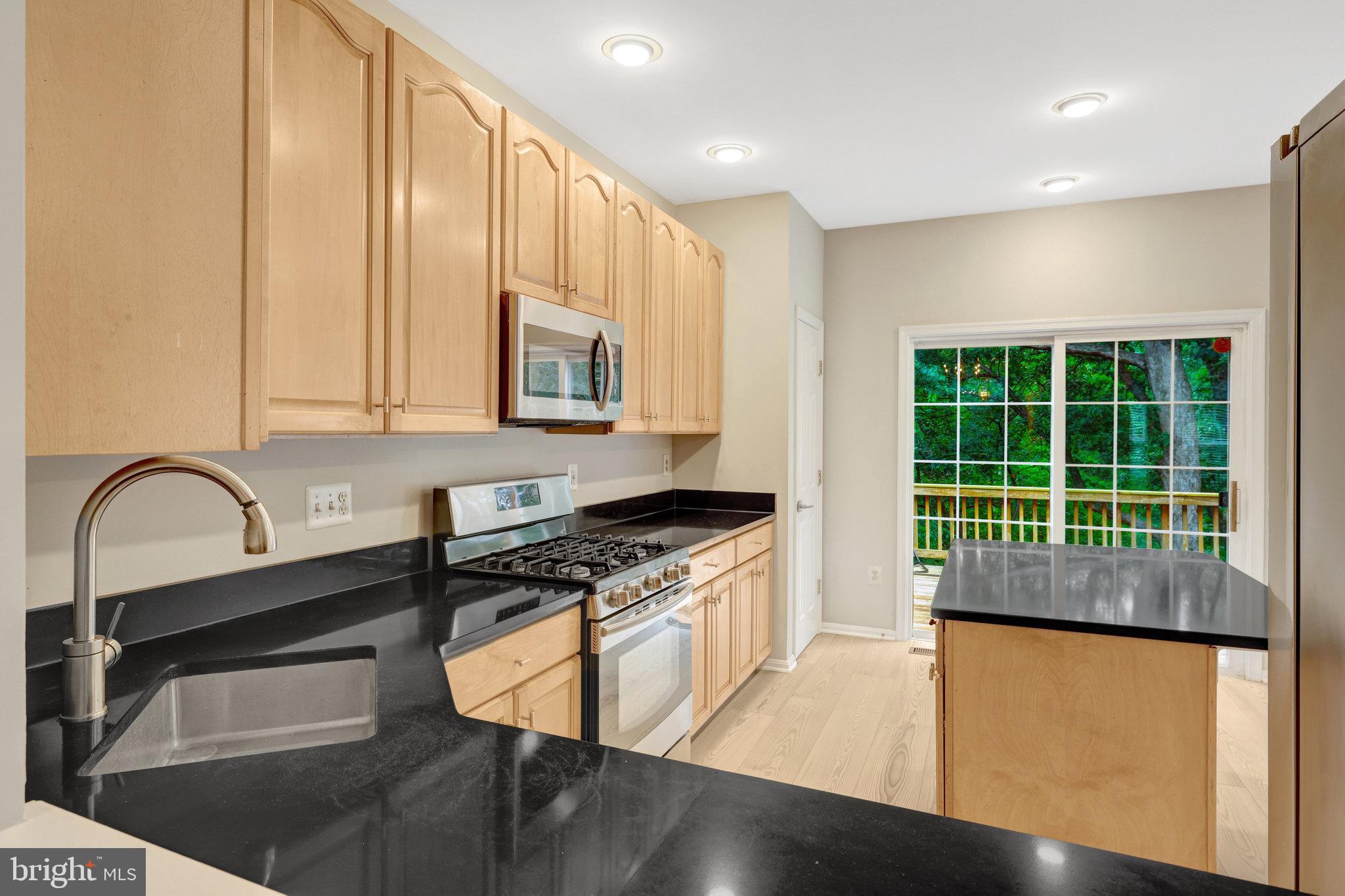 GREAT FALLS CHASE - Residential Lease