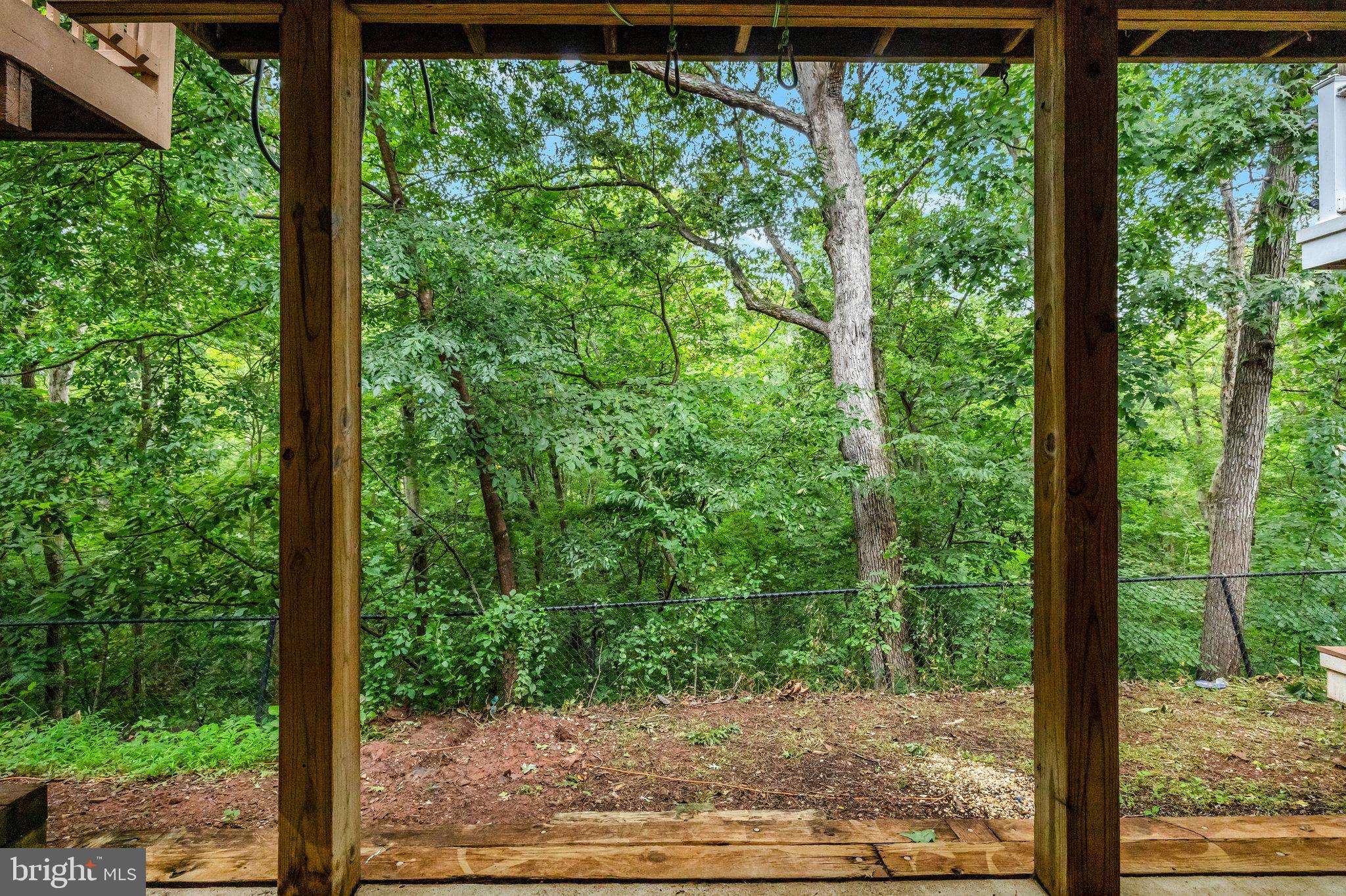 GREAT FALLS CHASE - Residential Lease