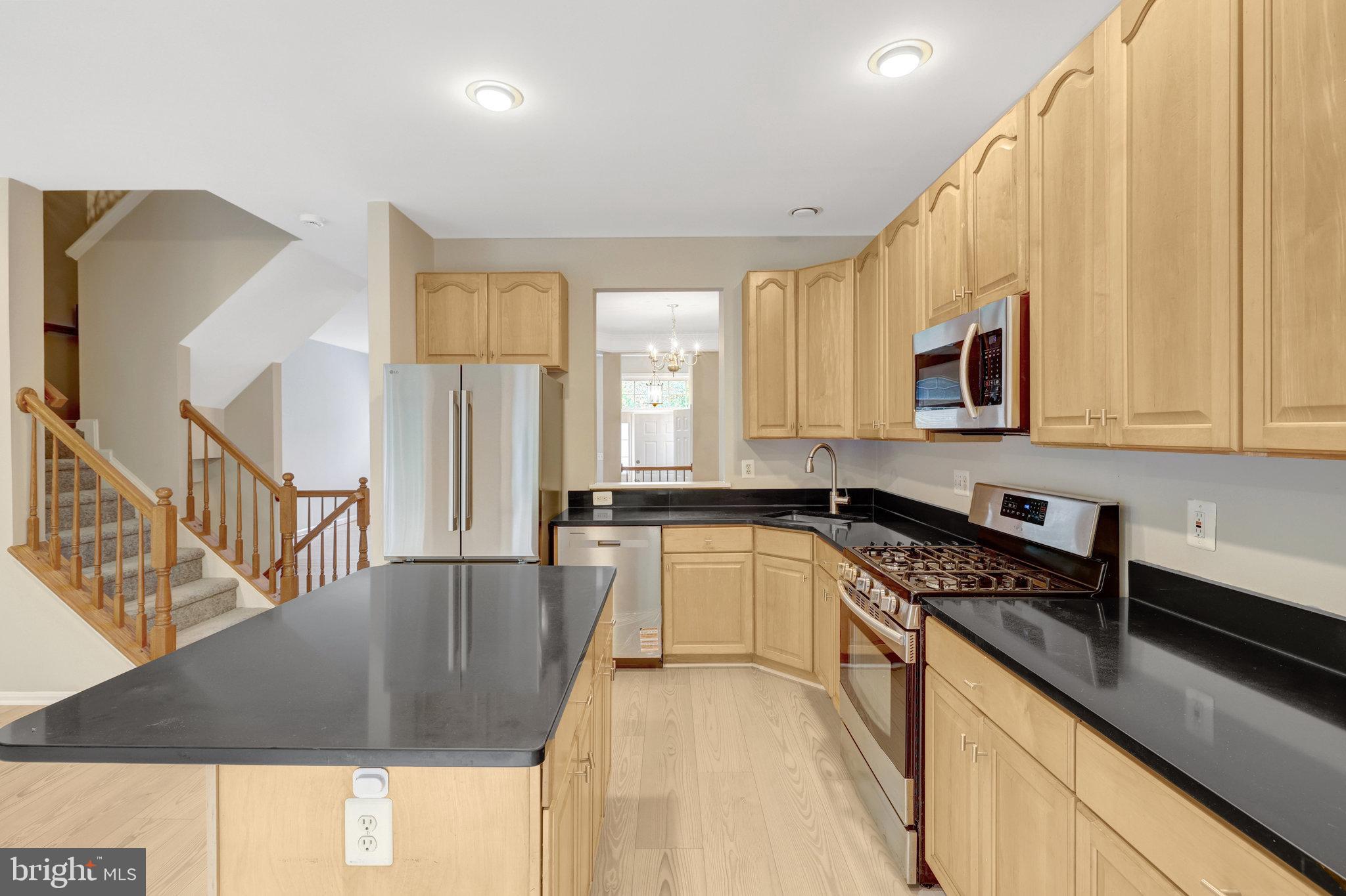 GREAT FALLS CHASE - Residential Lease