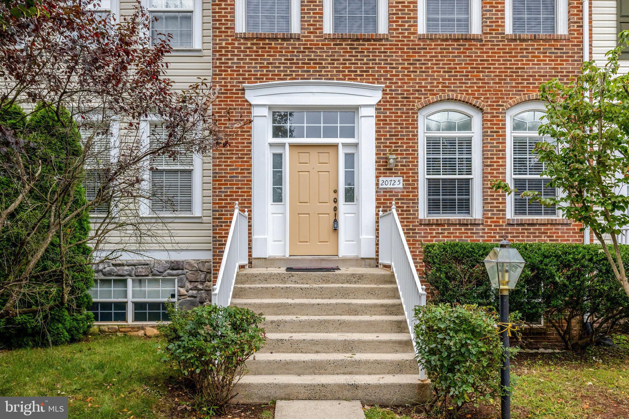 GREAT FALLS CHASE - Residential Lease