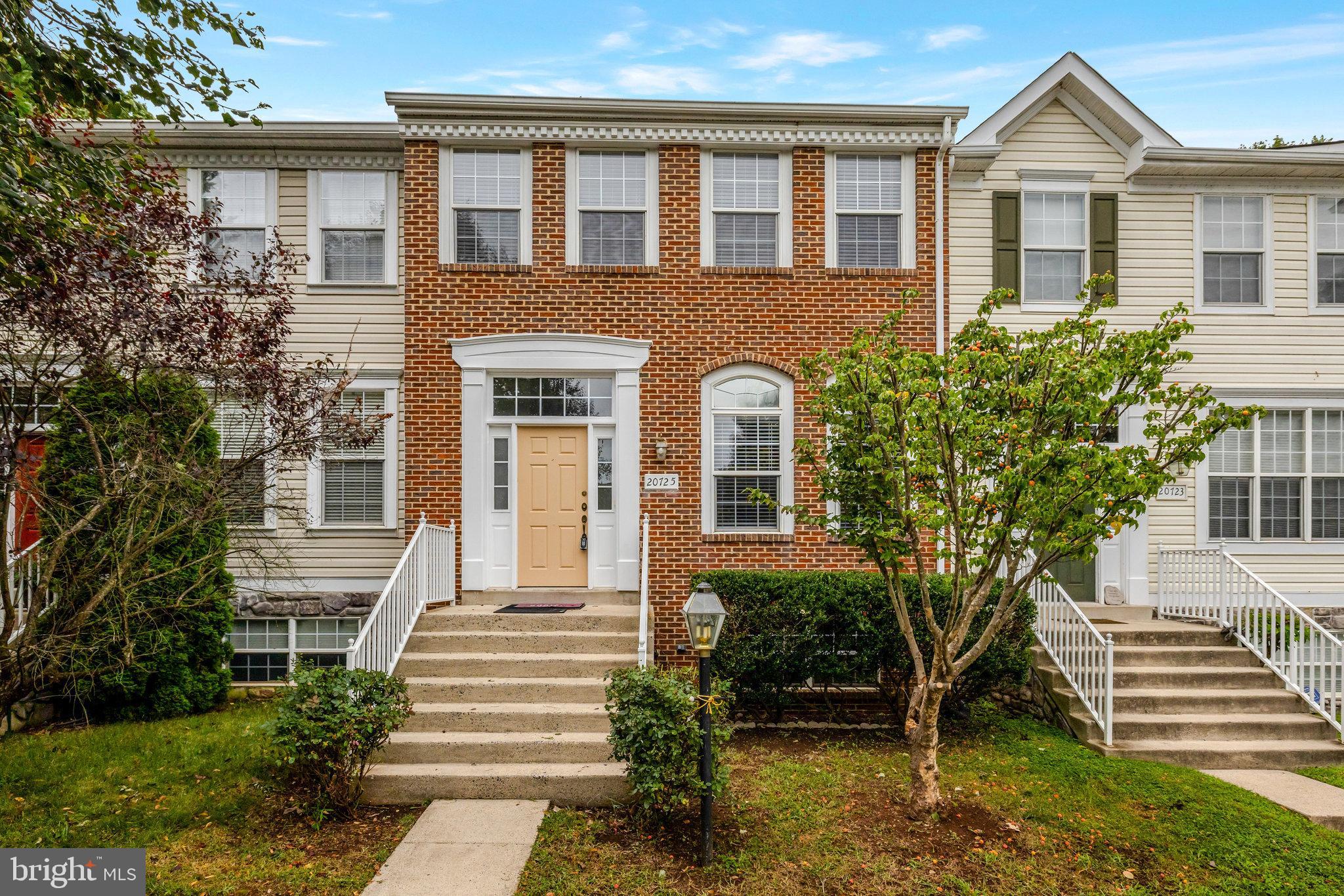 GREAT FALLS CHASE - Residential Lease