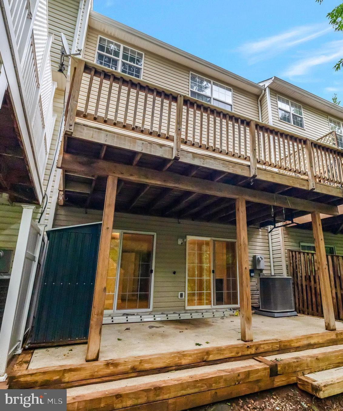 GREAT FALLS CHASE - Residential Lease