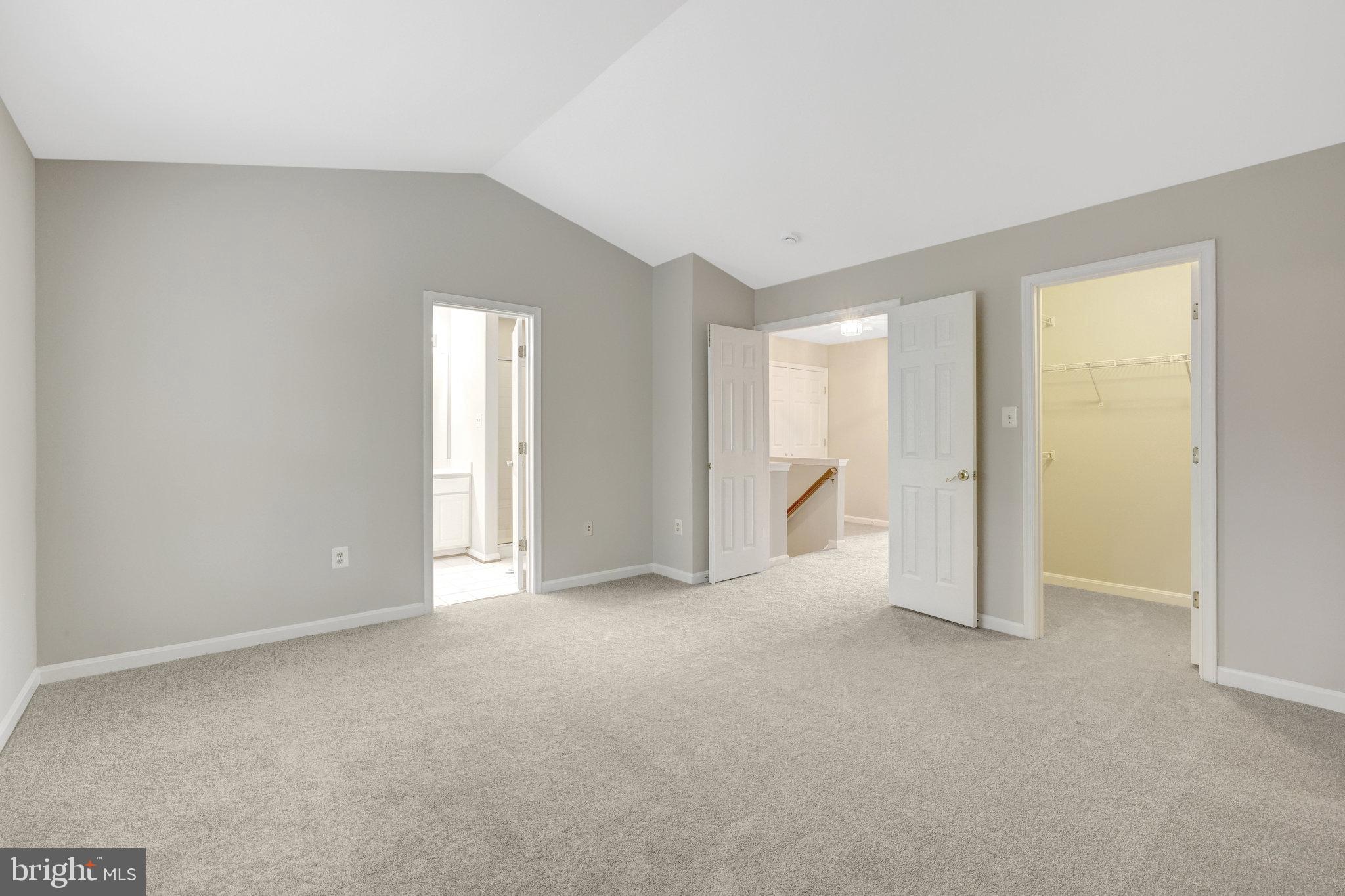 GREAT FALLS CHASE - Residential Lease