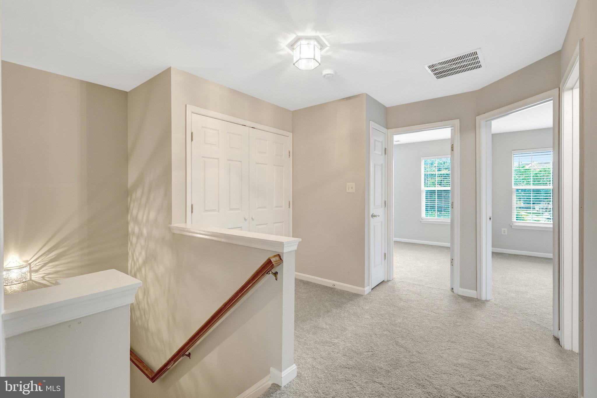 GREAT FALLS CHASE - Residential Lease