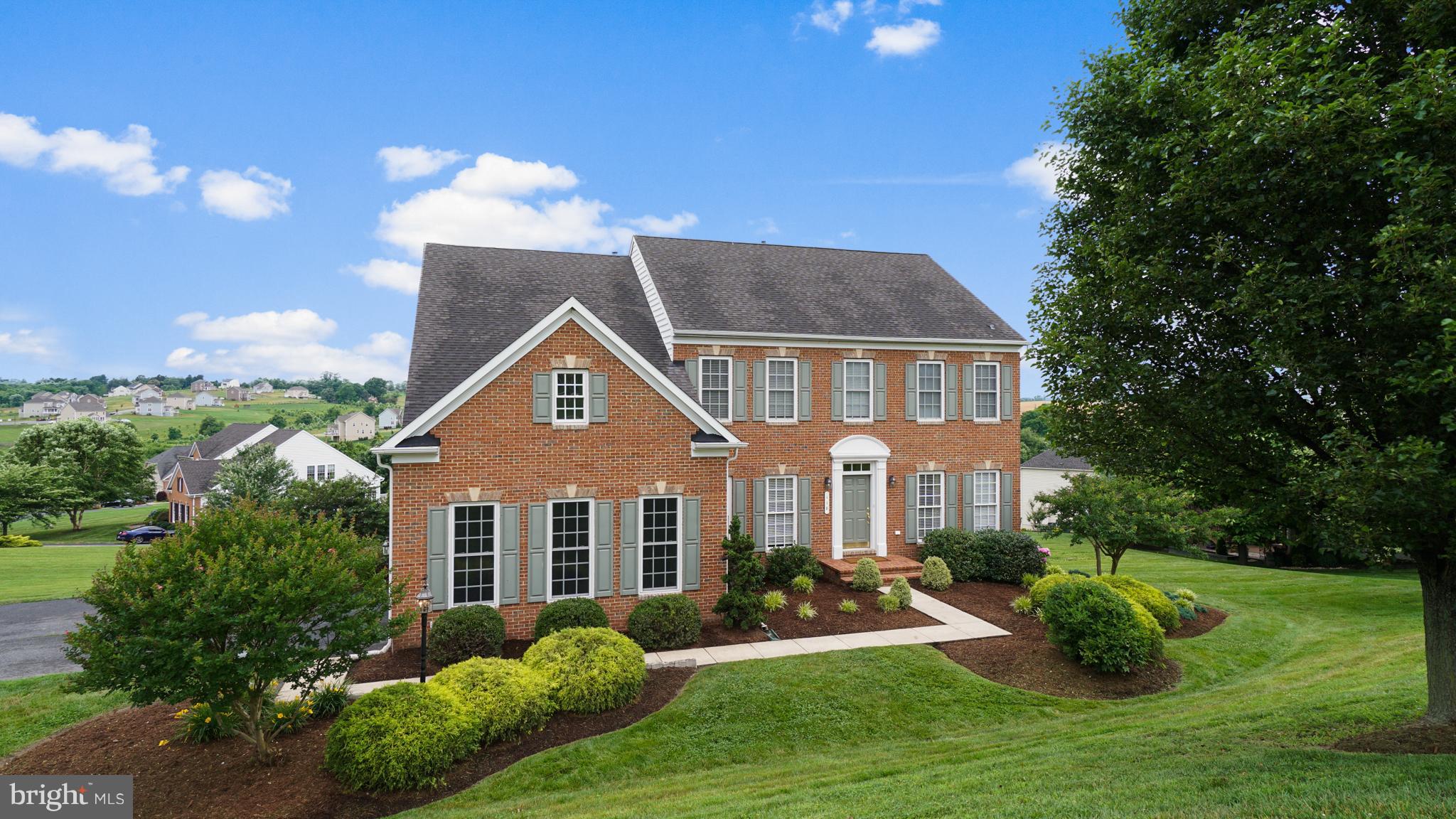 COLVARD MANOR - Residential