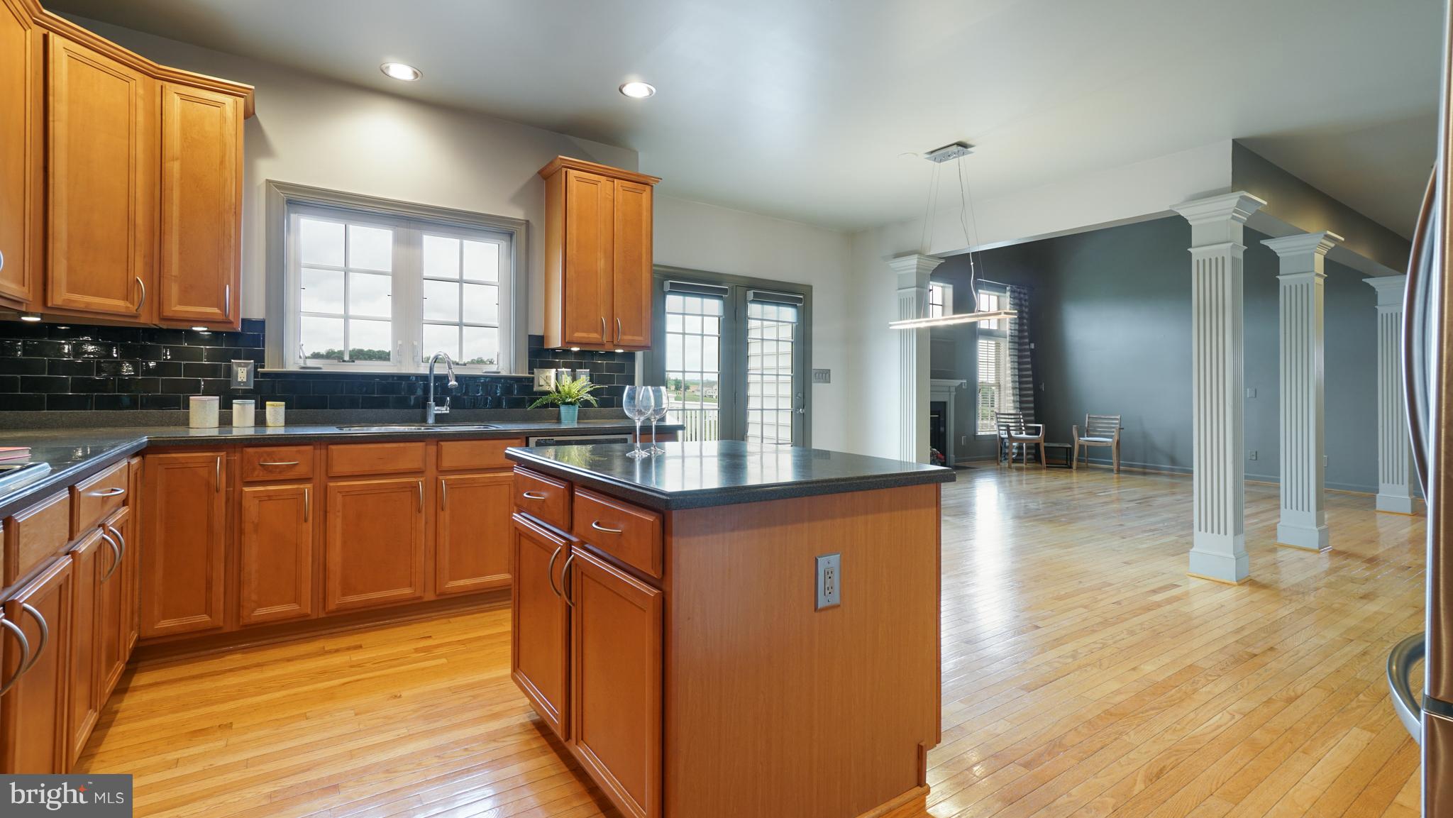 COLVARD MANOR - Residential