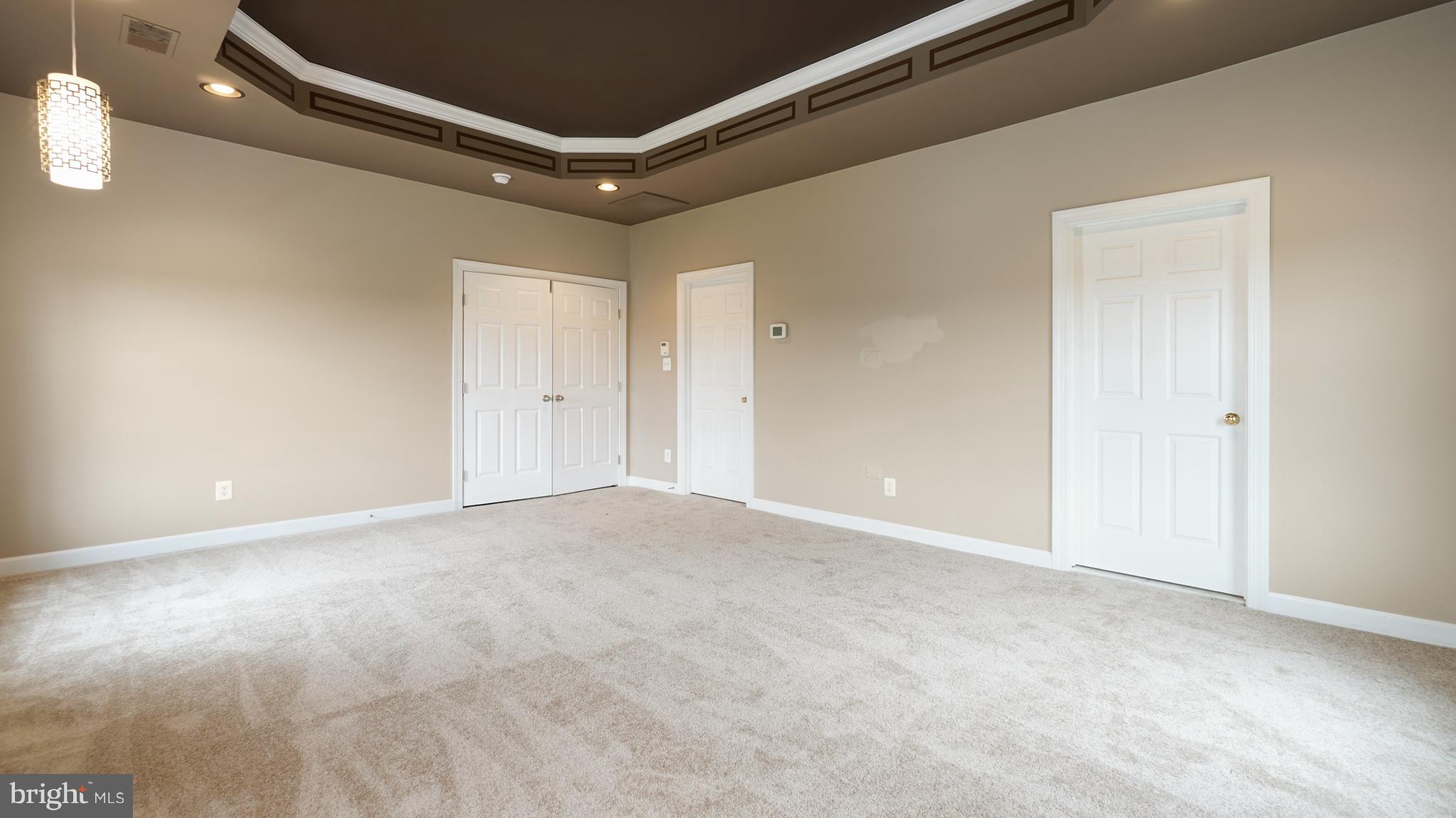 COLVARD MANOR - Residential