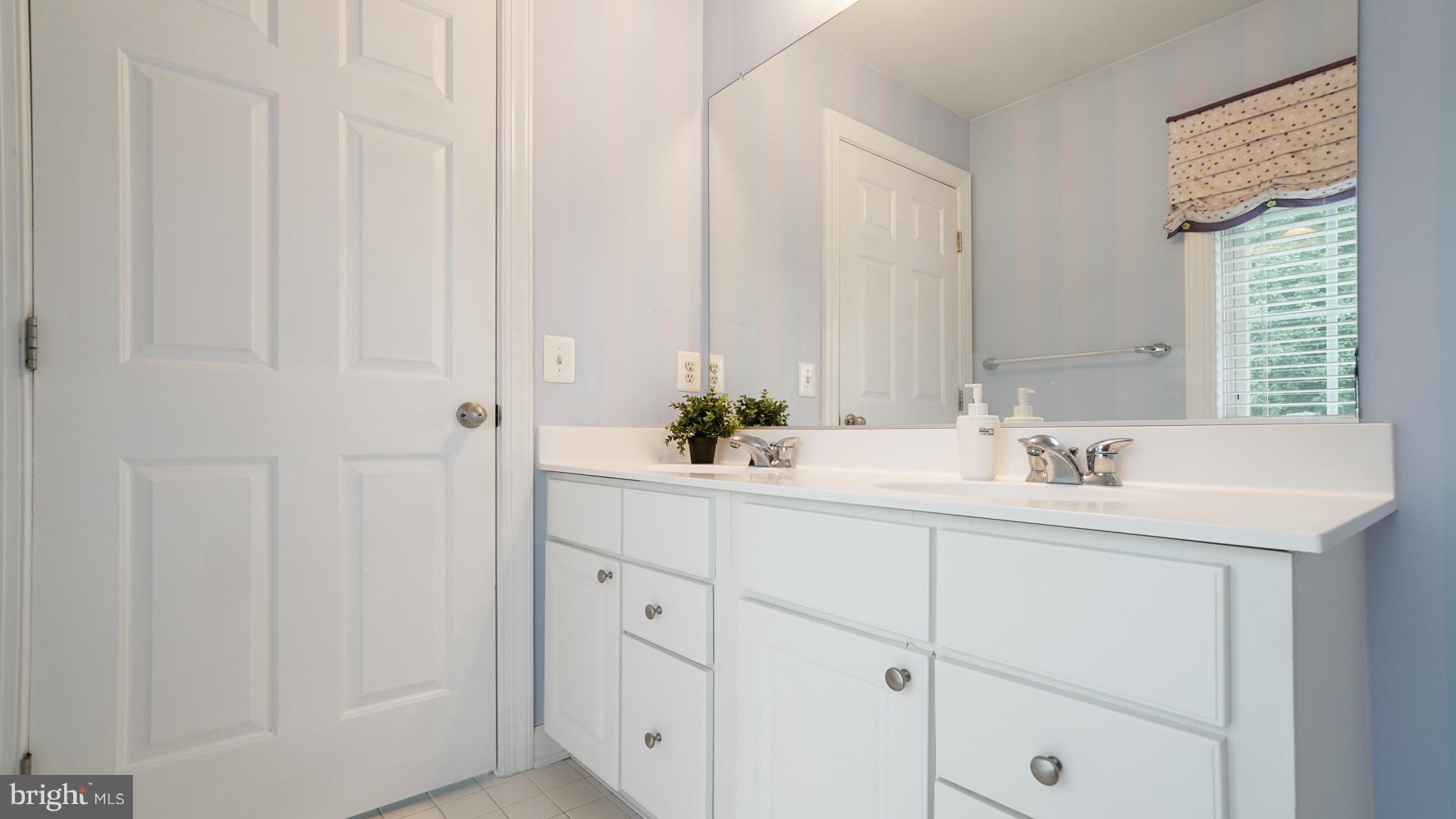 COLVARD MANOR - Residential