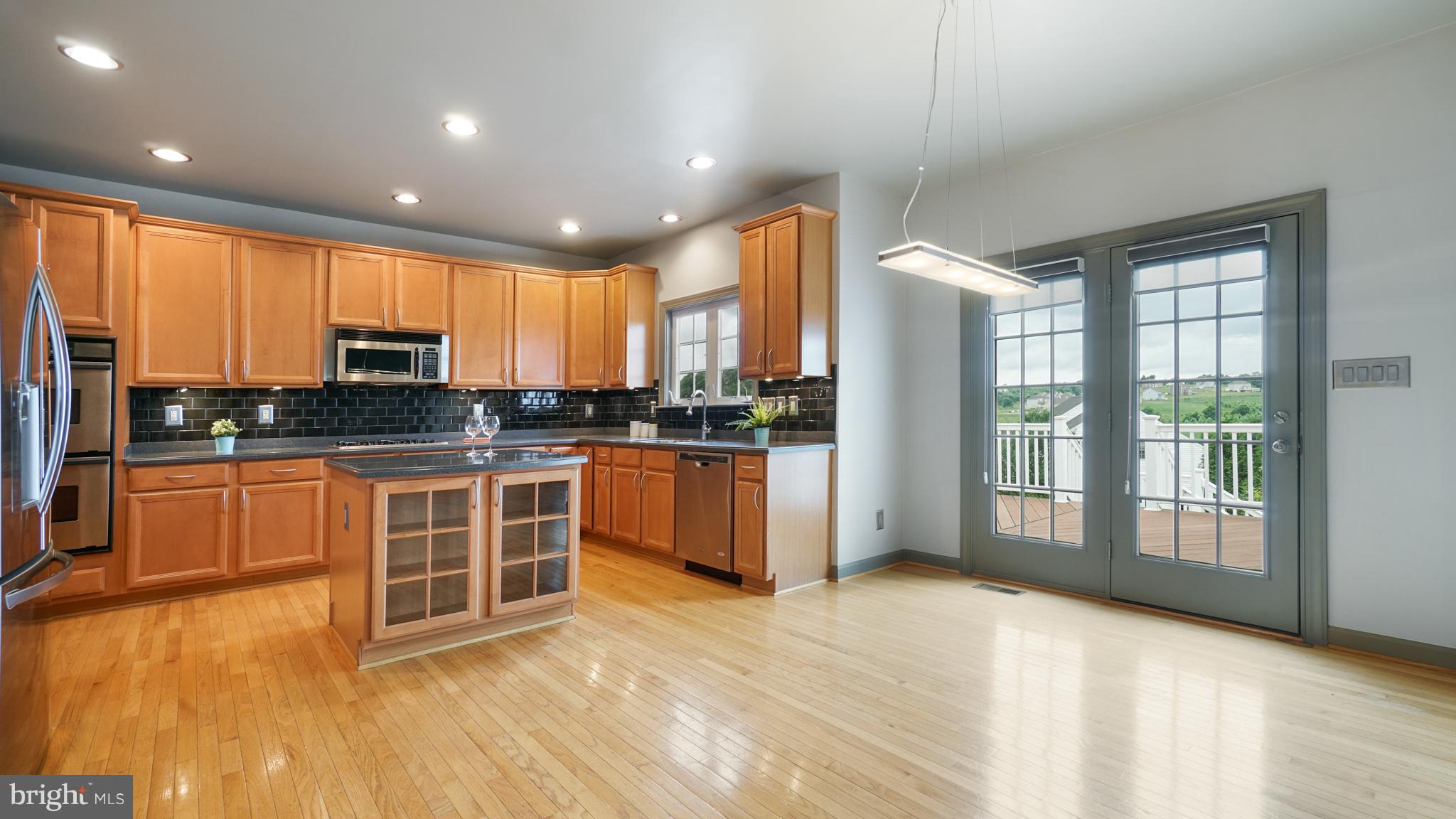 COLVARD MANOR - Residential