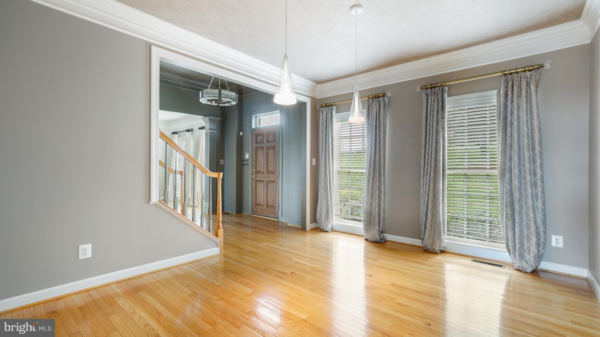 COLVARD MANOR - Residential