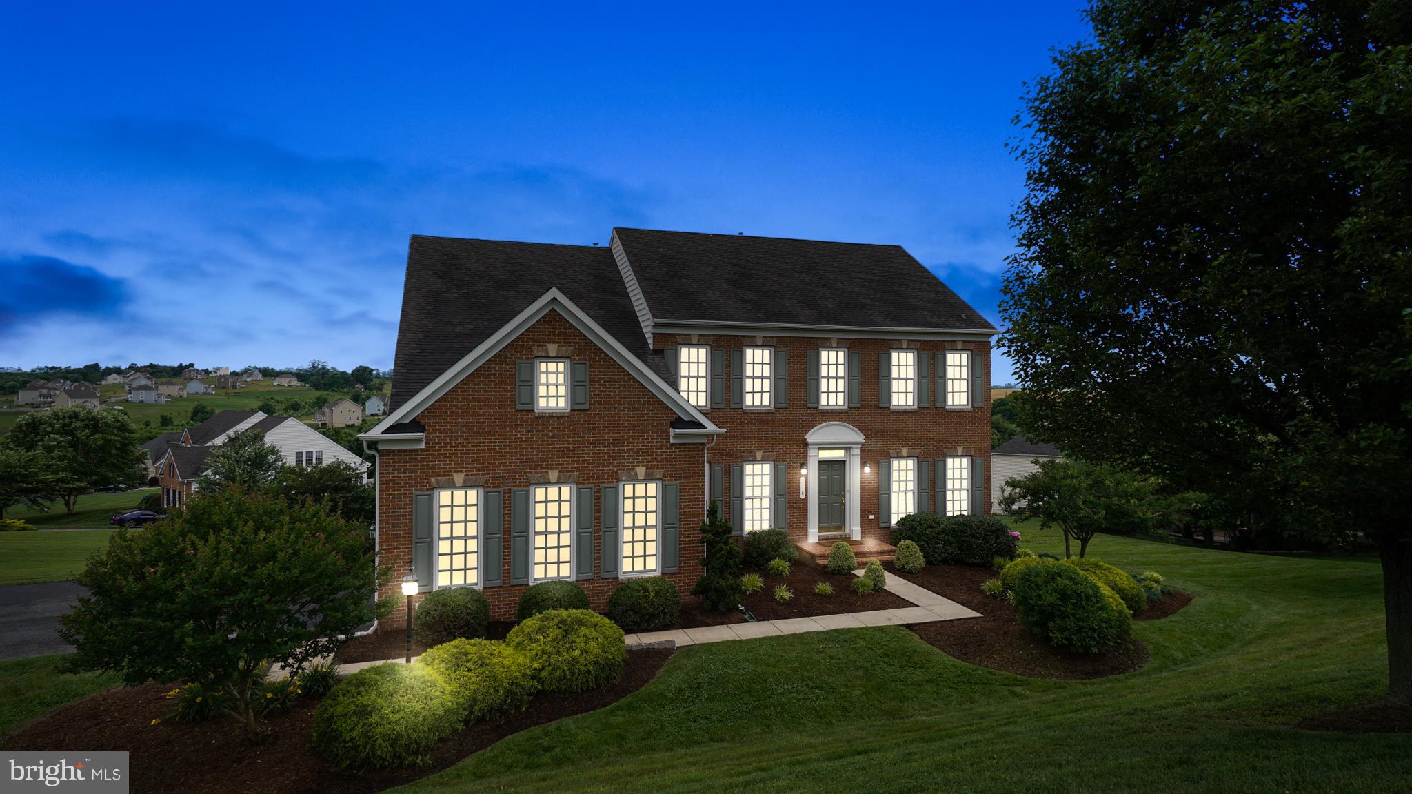 COLVARD MANOR - Residential