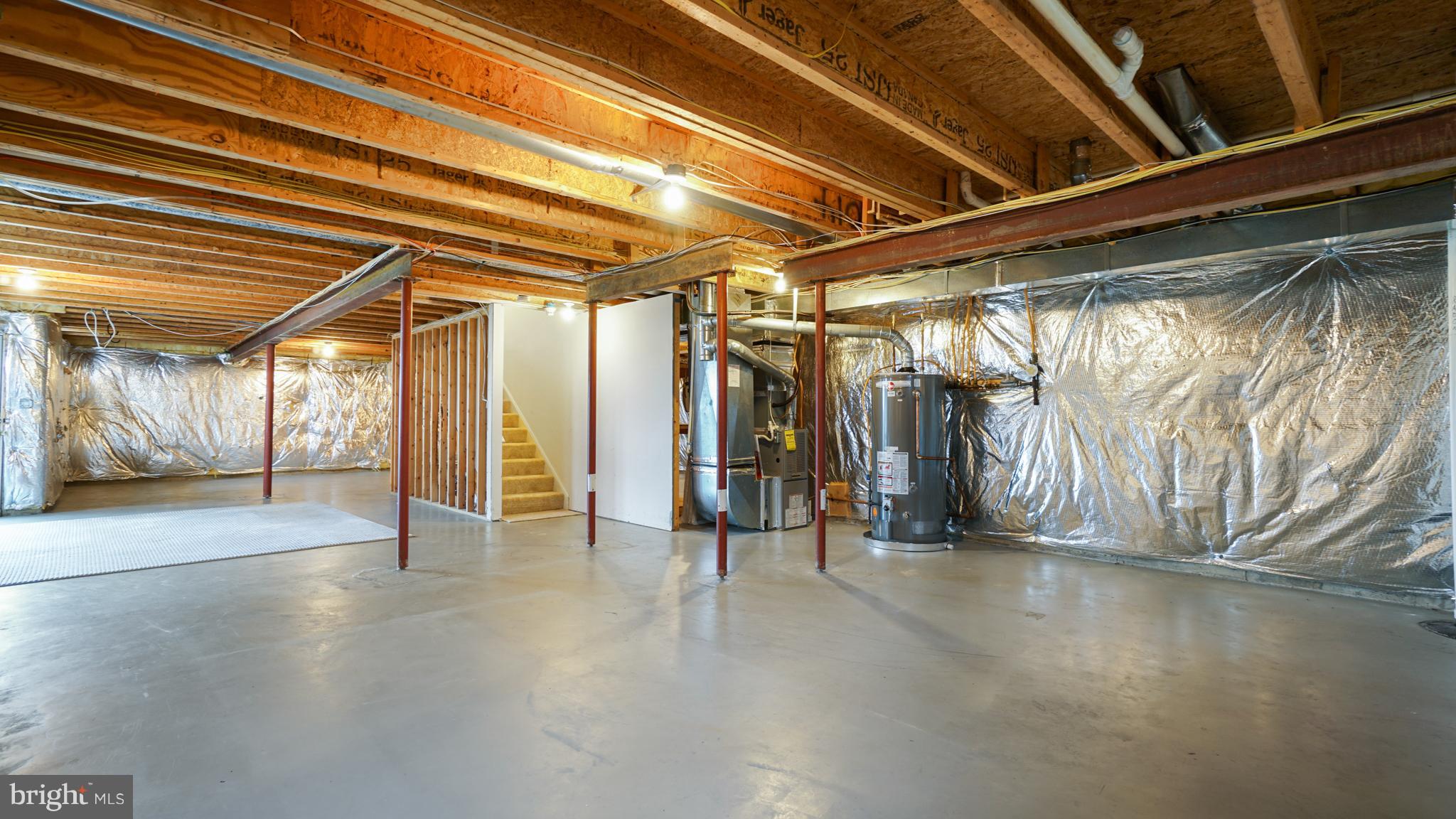 COLVARD MANOR - Residential