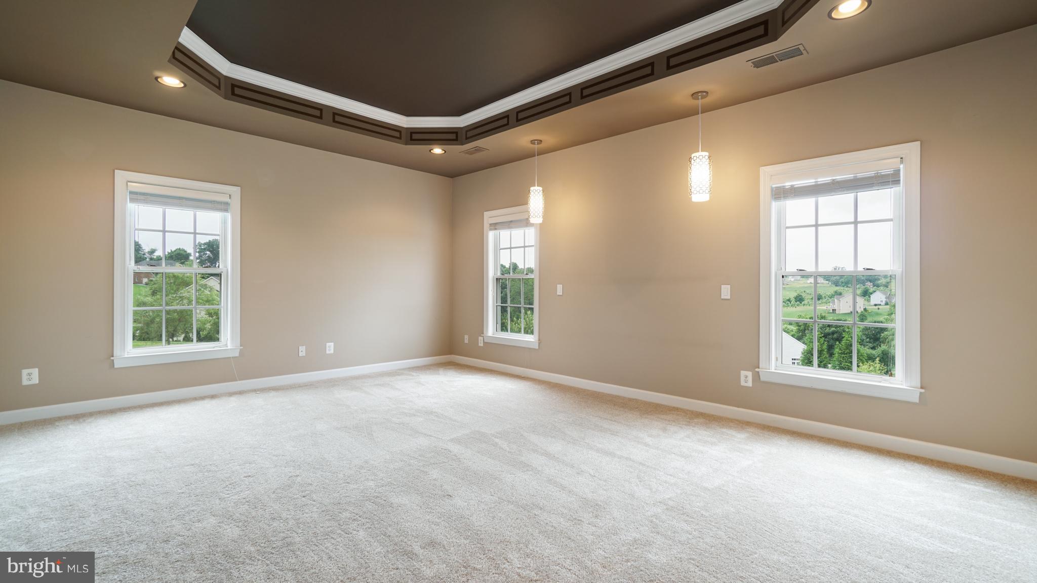 COLVARD MANOR - Residential