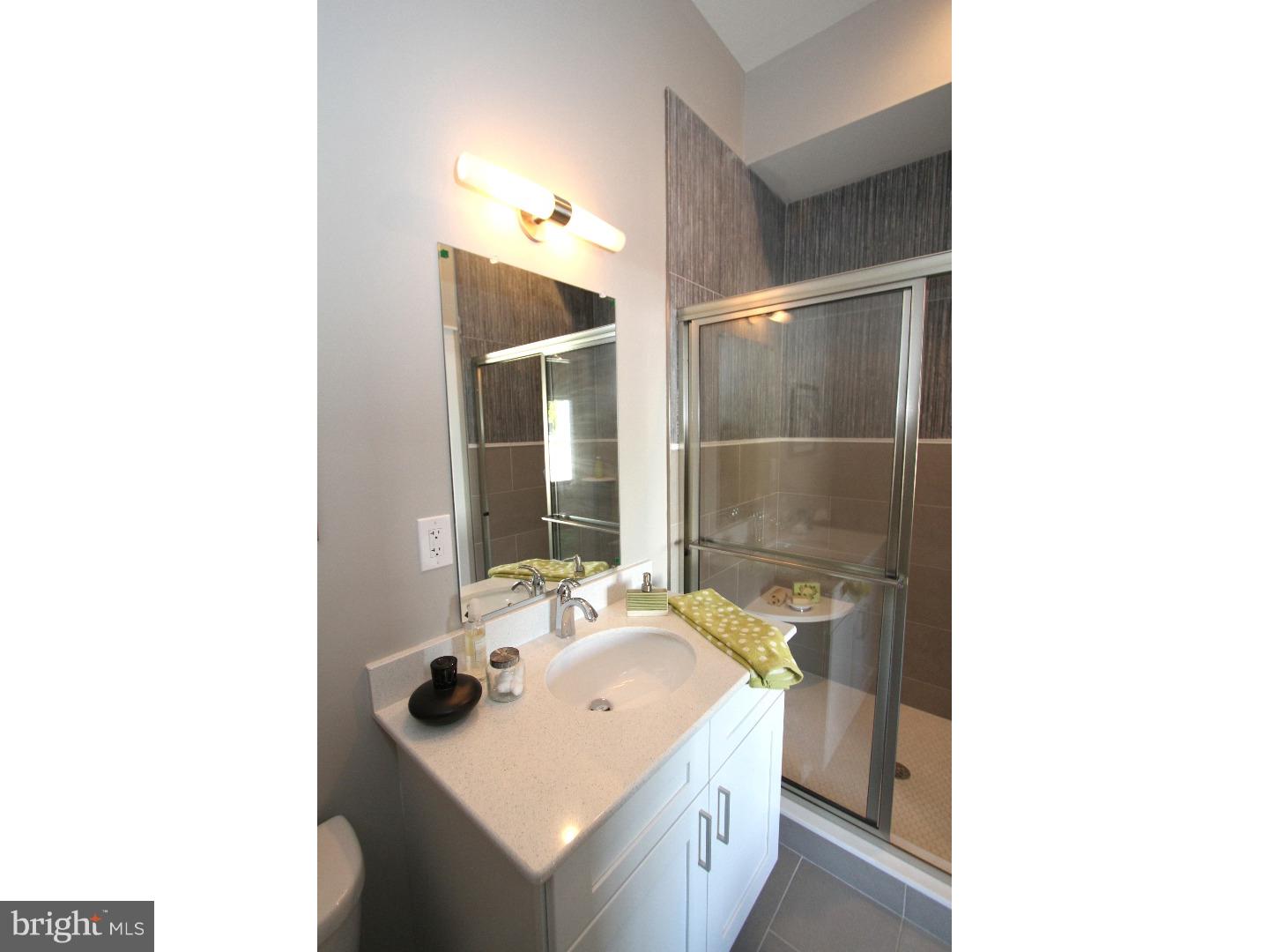 SOUTH KENSINGTON - Residential