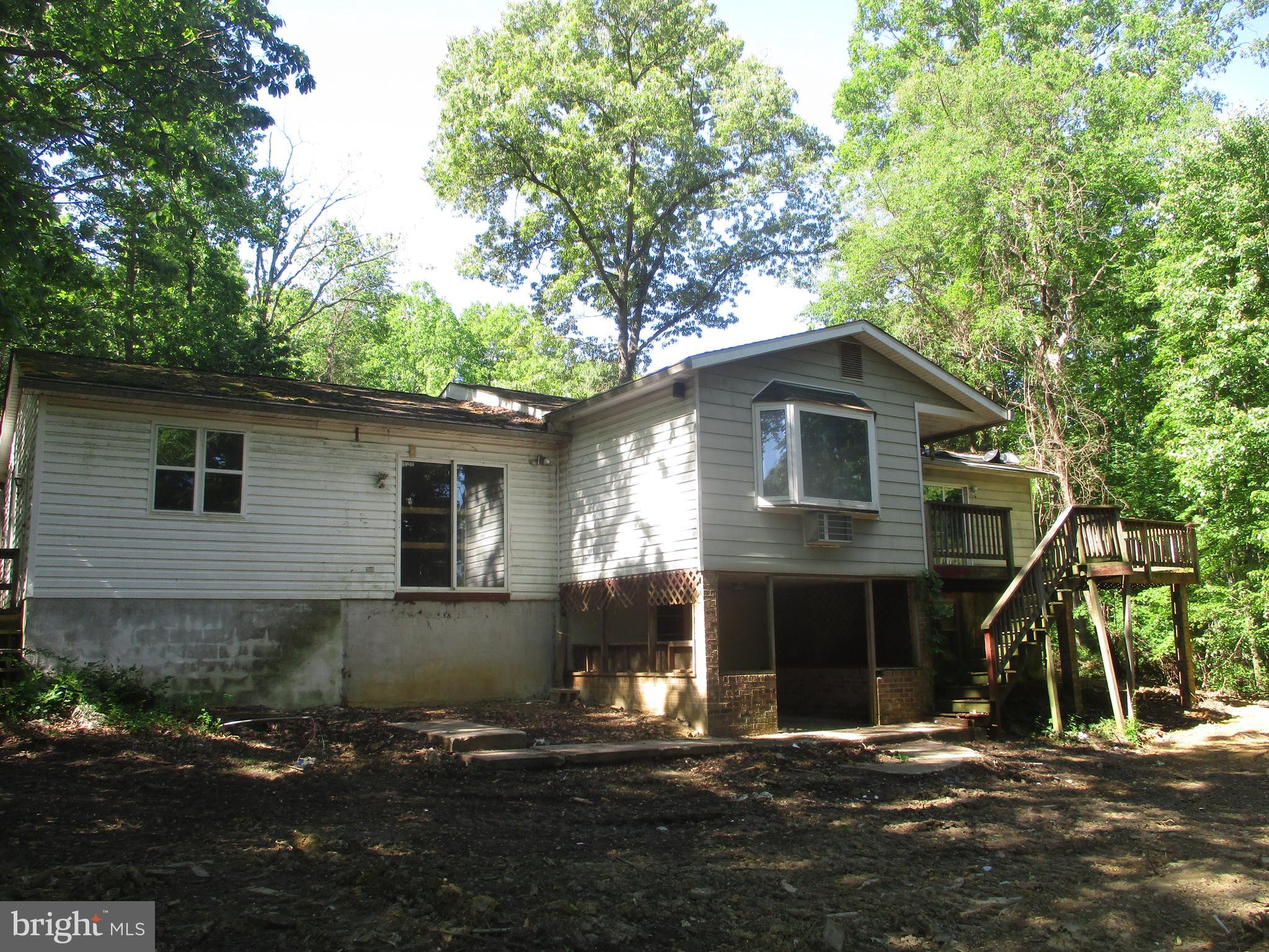 CRESTWOOD HEIGHTS - Residential