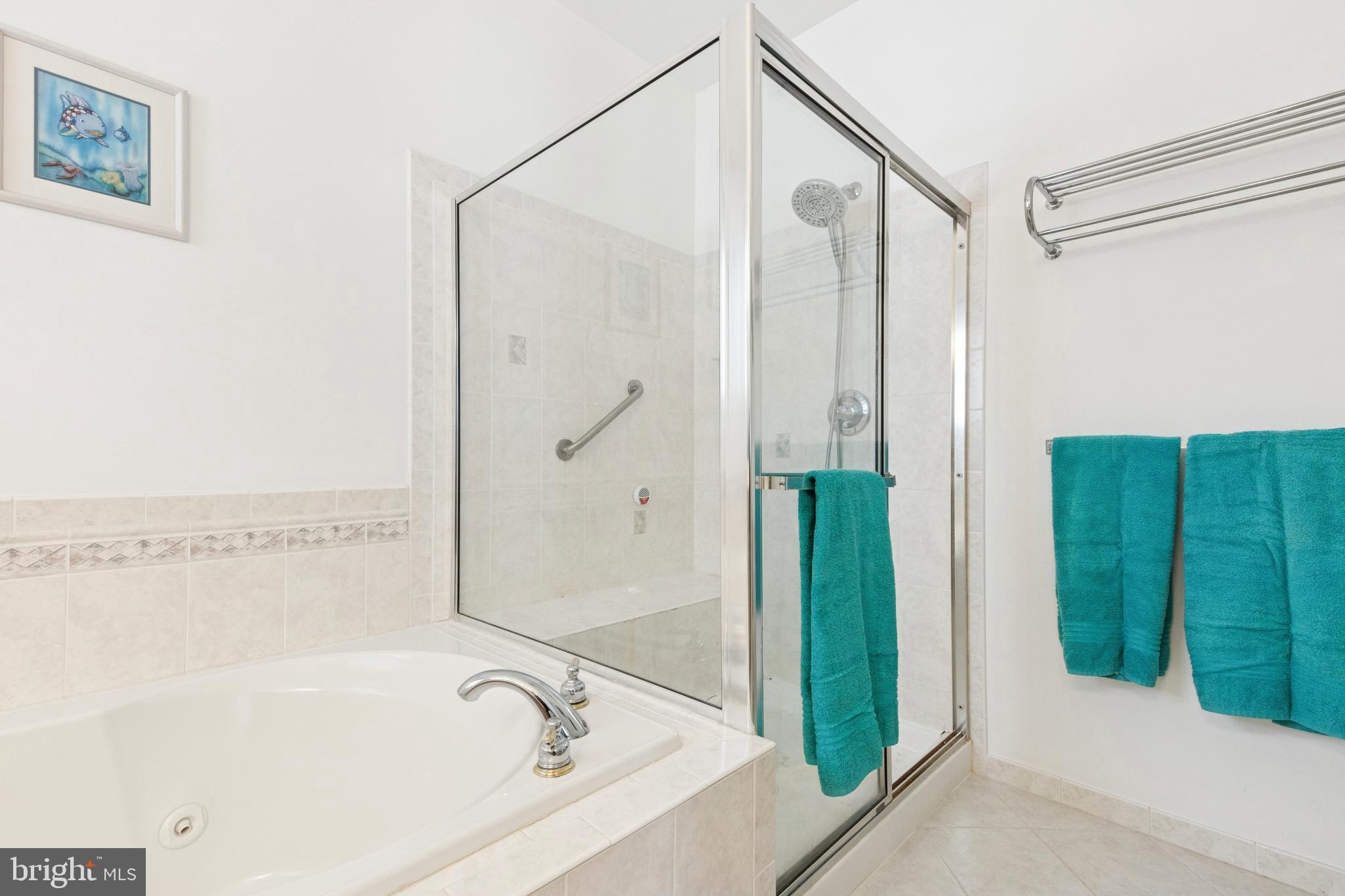 LEGACY OAKS - Residential