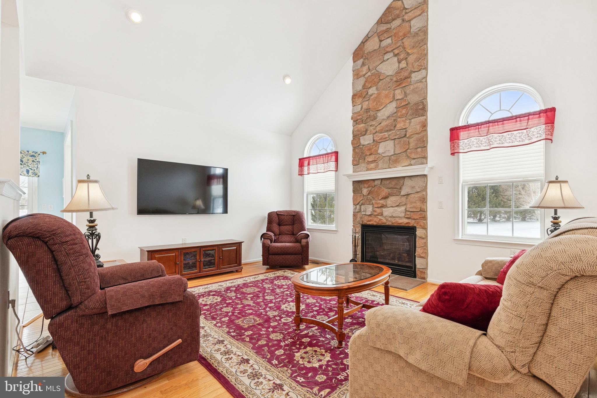 LEGACY OAKS - Residential