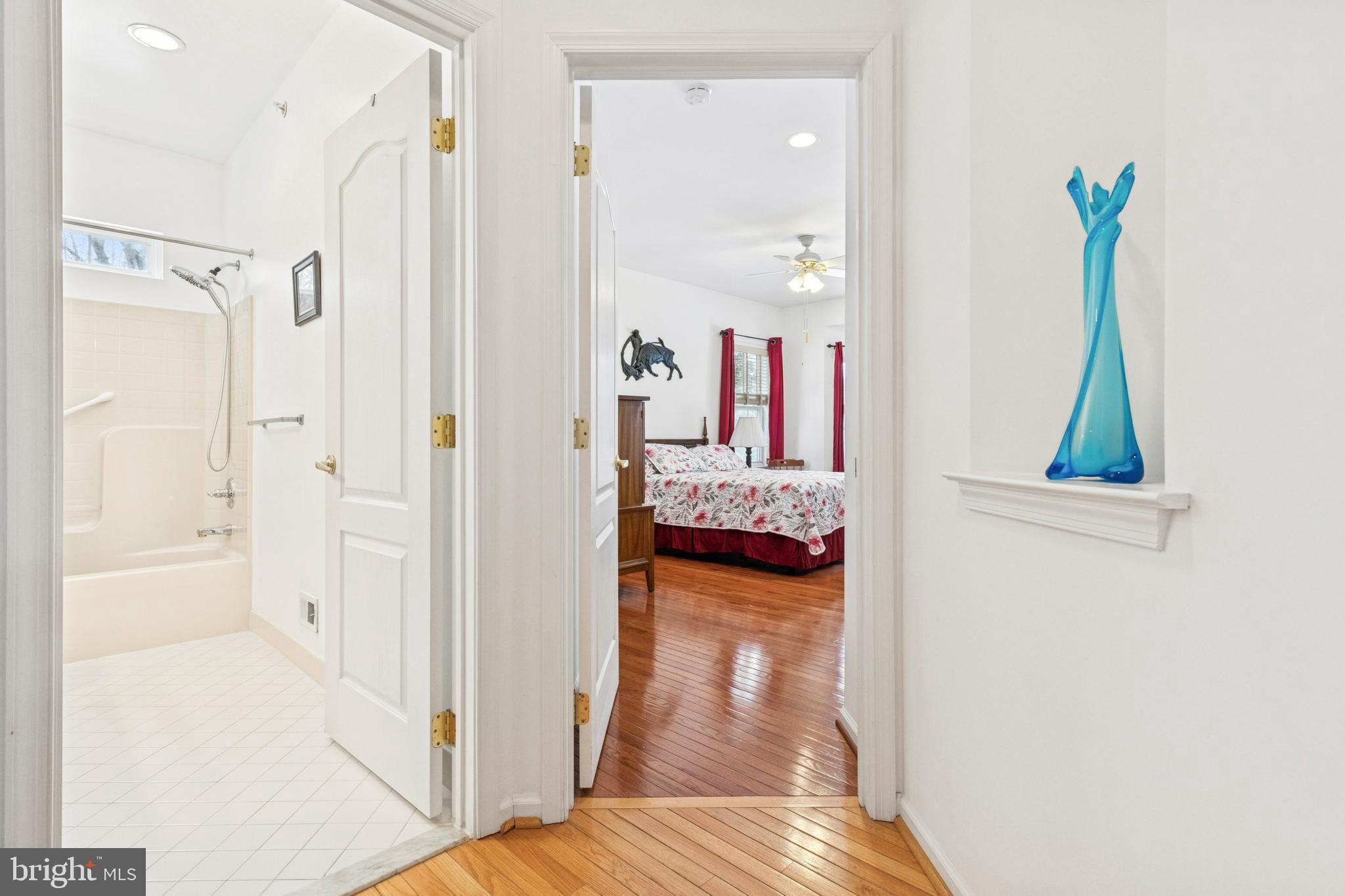 LEGACY OAKS - Residential