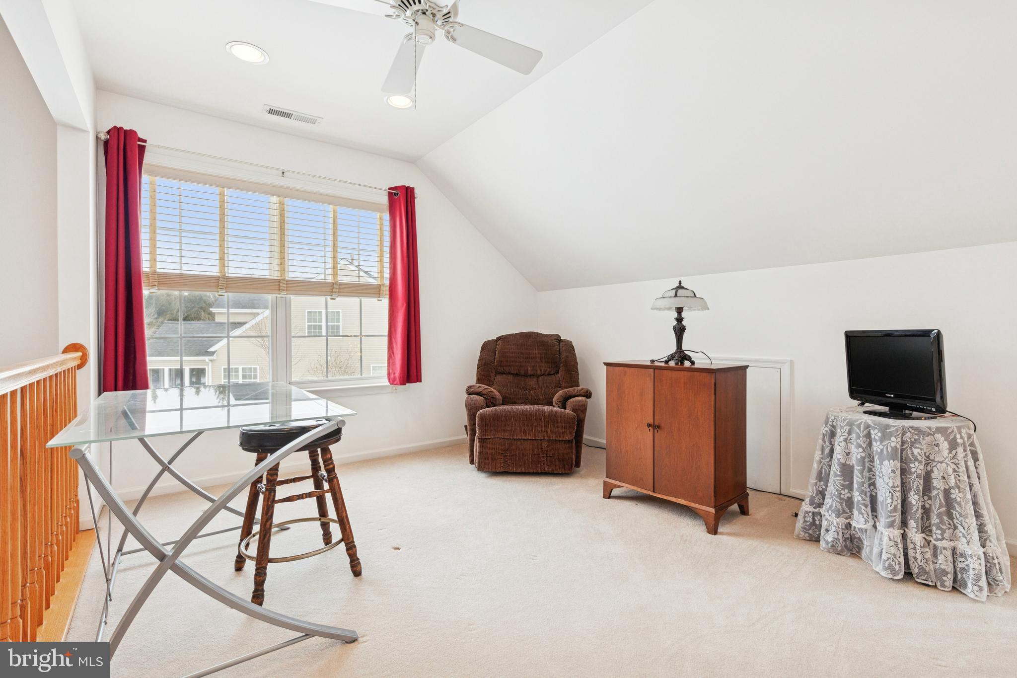 LEGACY OAKS - Residential