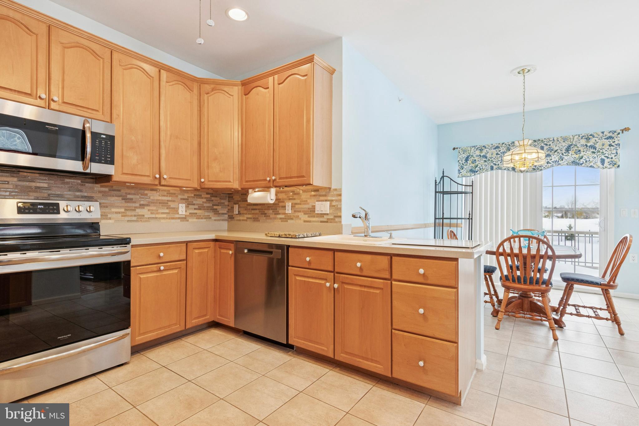 LEGACY OAKS - Residential