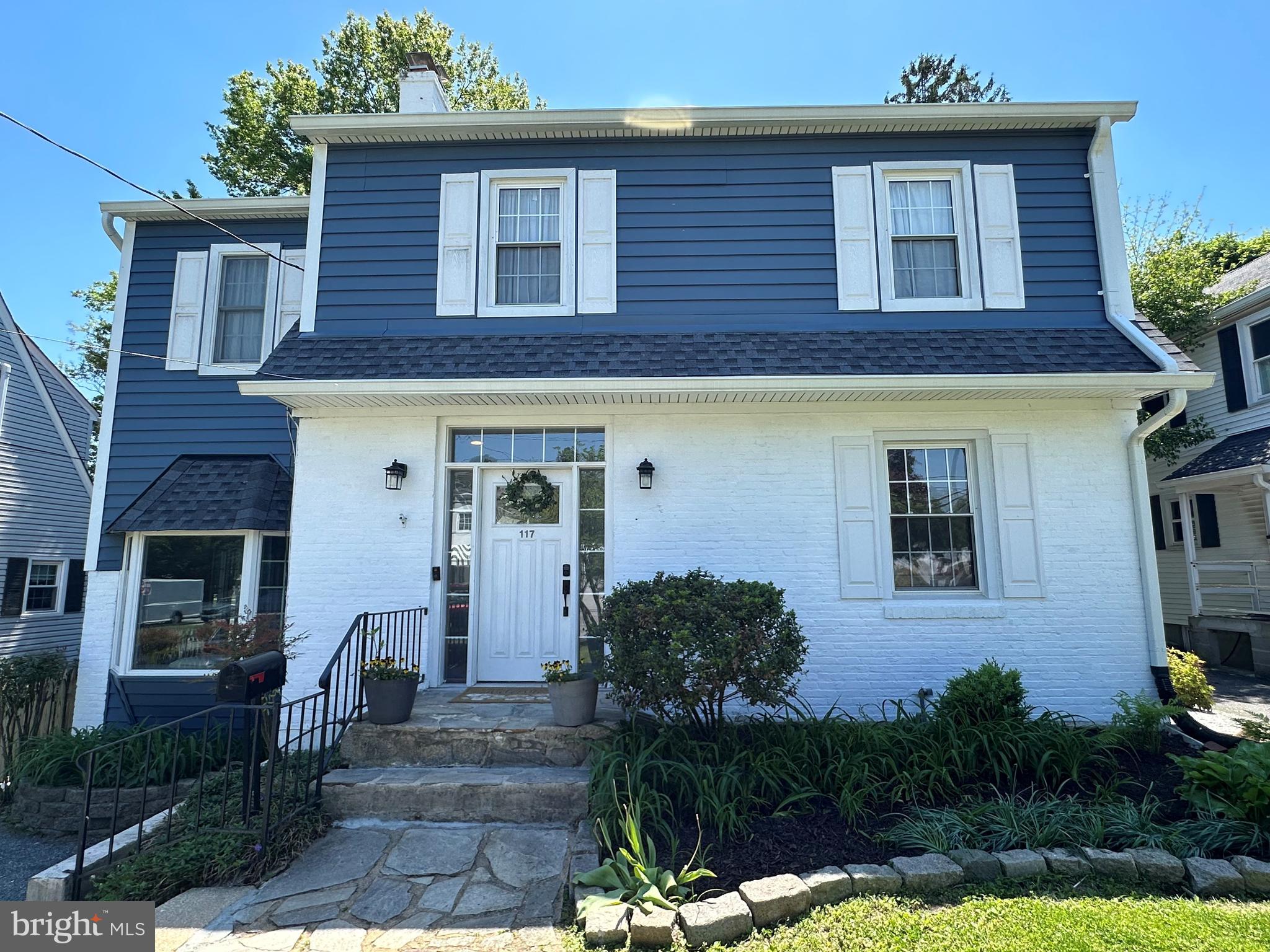 117 BURKE AVENUE
