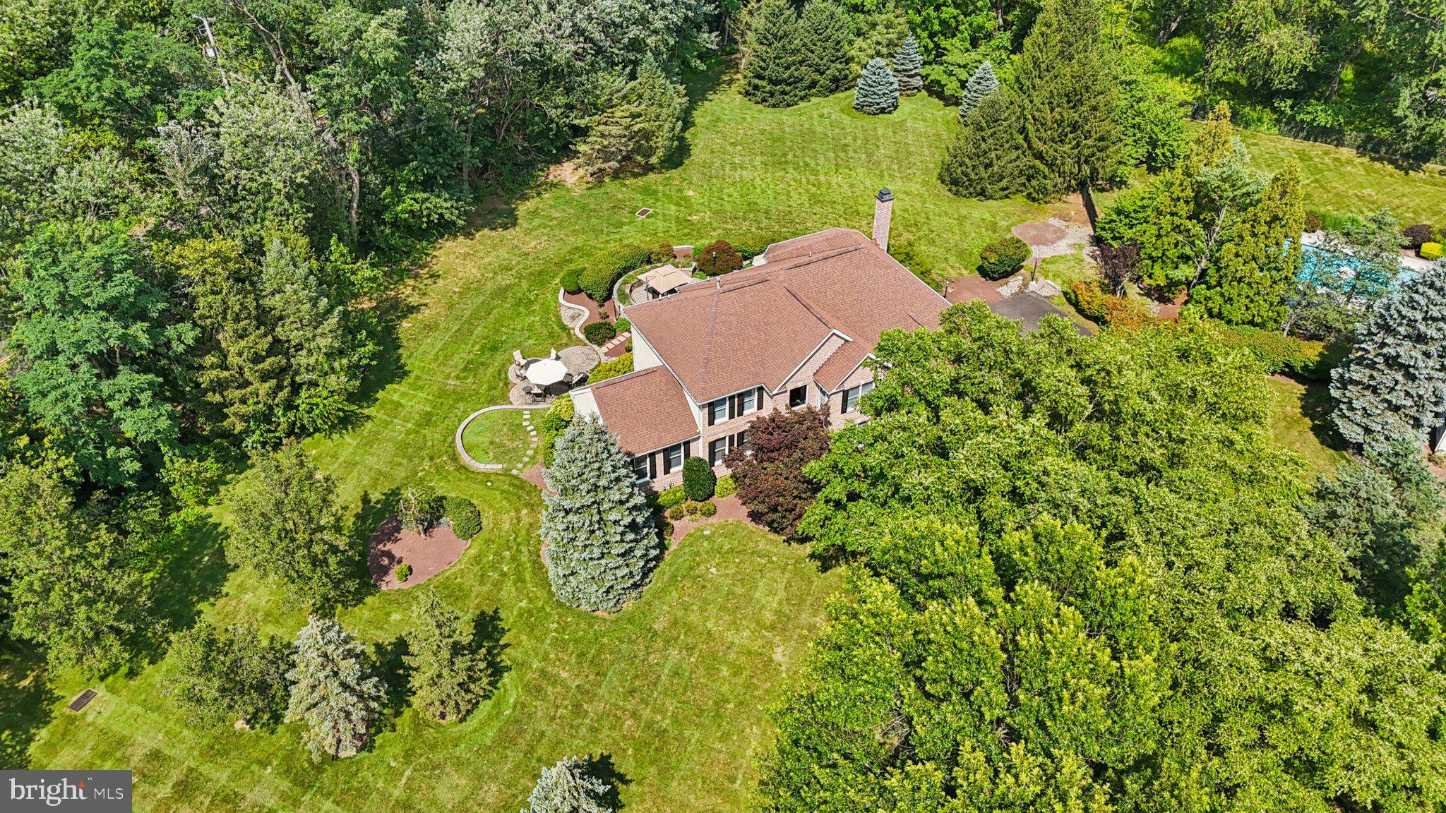 DEVONSHIRE ESTATES - Residential