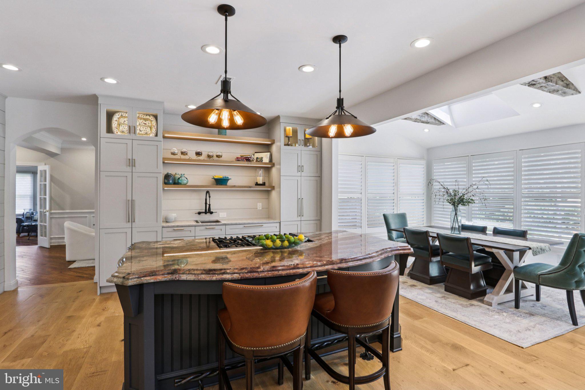 DEVONSHIRE ESTATES - Residential