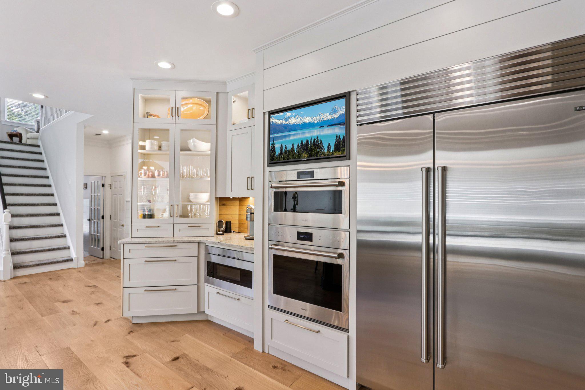 DEVONSHIRE ESTATES - Residential