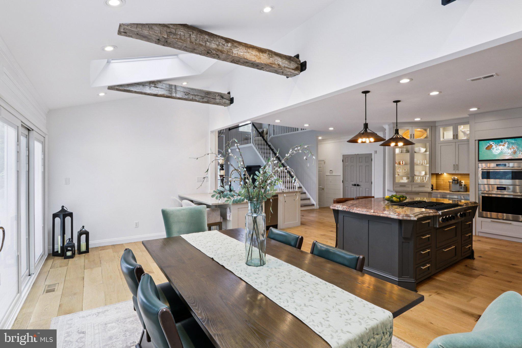 DEVONSHIRE ESTATES - Residential