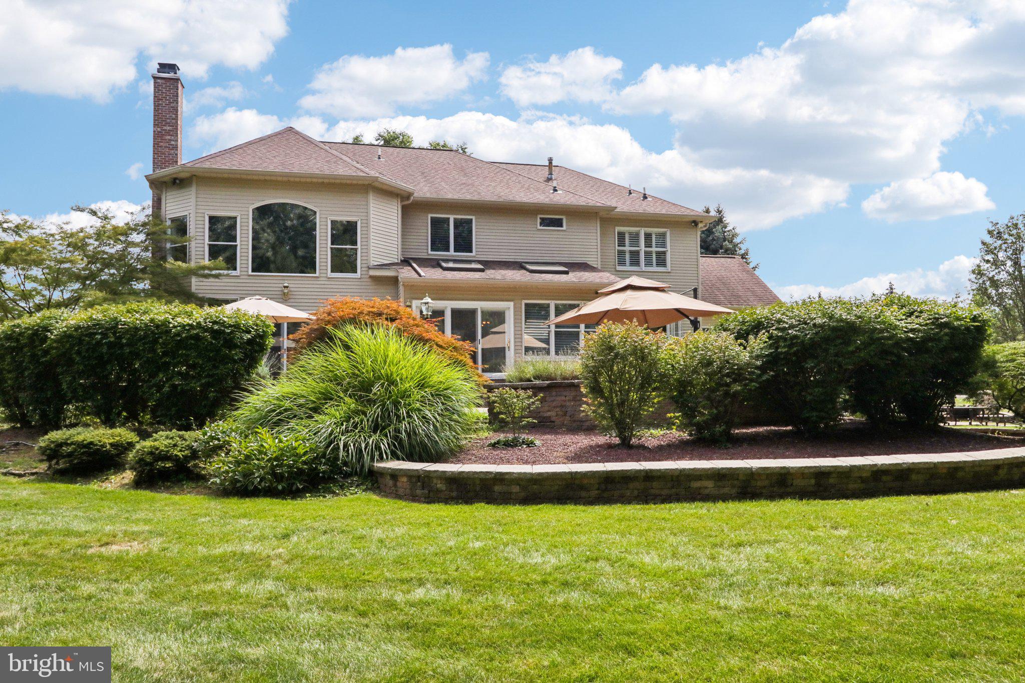 DEVONSHIRE ESTATES - Residential