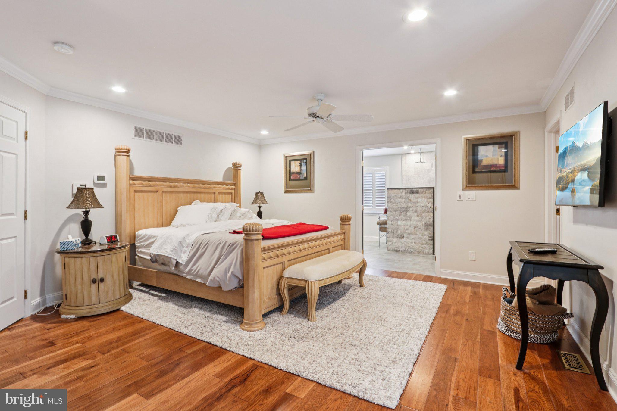 DEVONSHIRE ESTATES - Residential