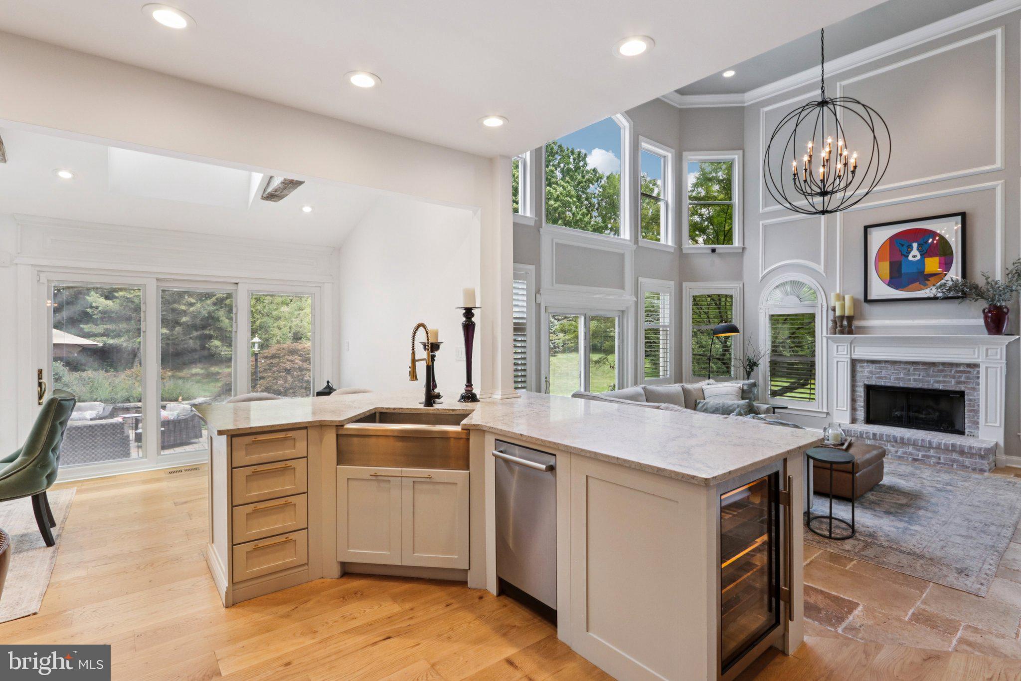 DEVONSHIRE ESTATES - Residential