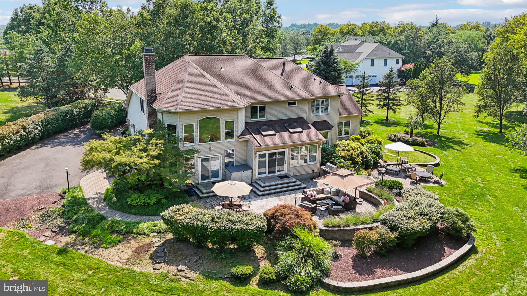 DEVONSHIRE ESTATES - Residential