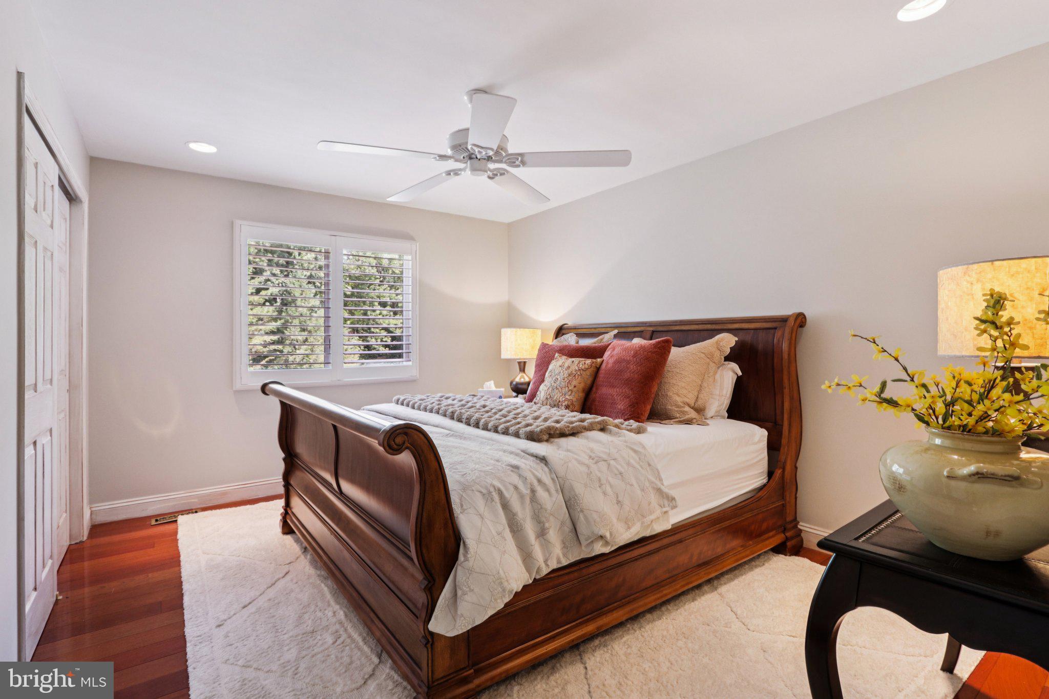 DEVONSHIRE ESTATES - Residential