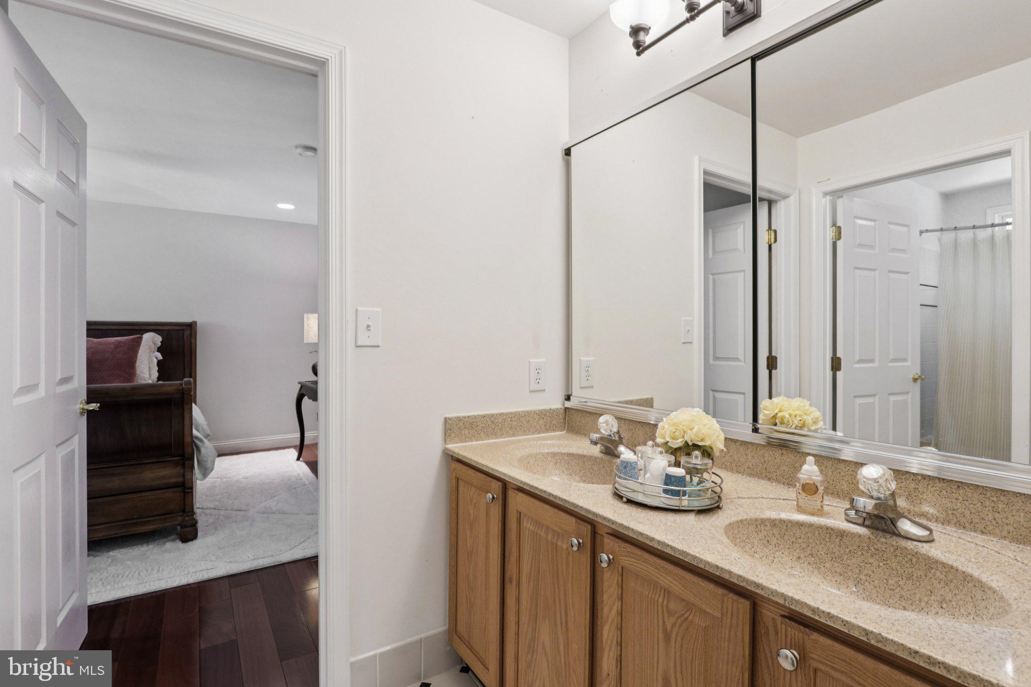 DEVONSHIRE ESTATES - Residential