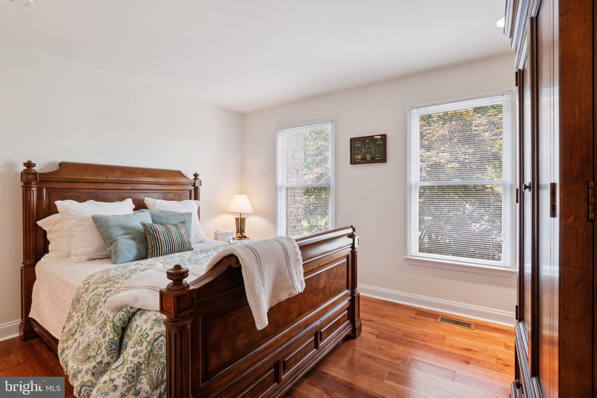 DEVONSHIRE ESTATES - Residential